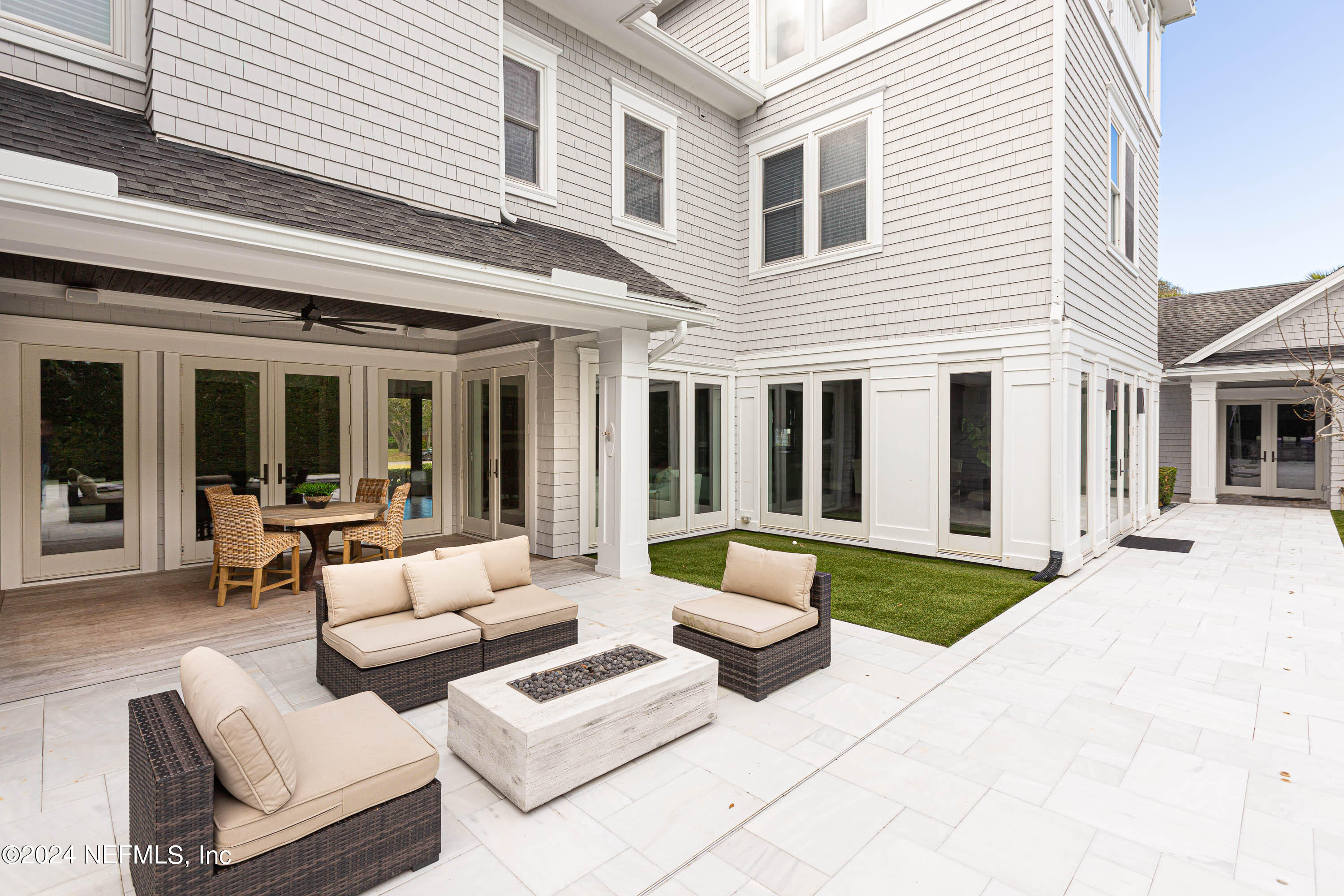 1215 SELVA MARINA Circle