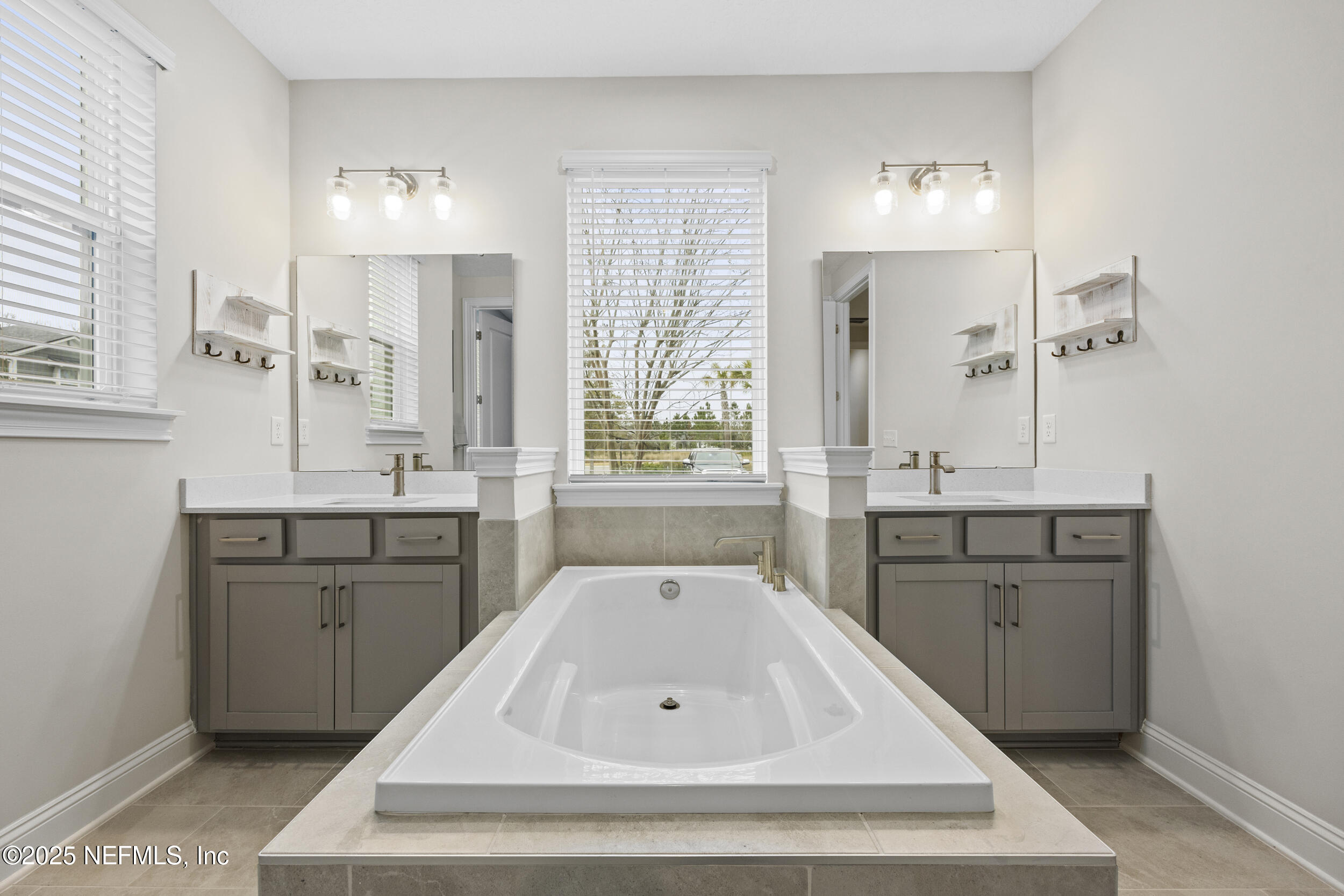 442 FOOTBRIDGE Road, St. Johns
