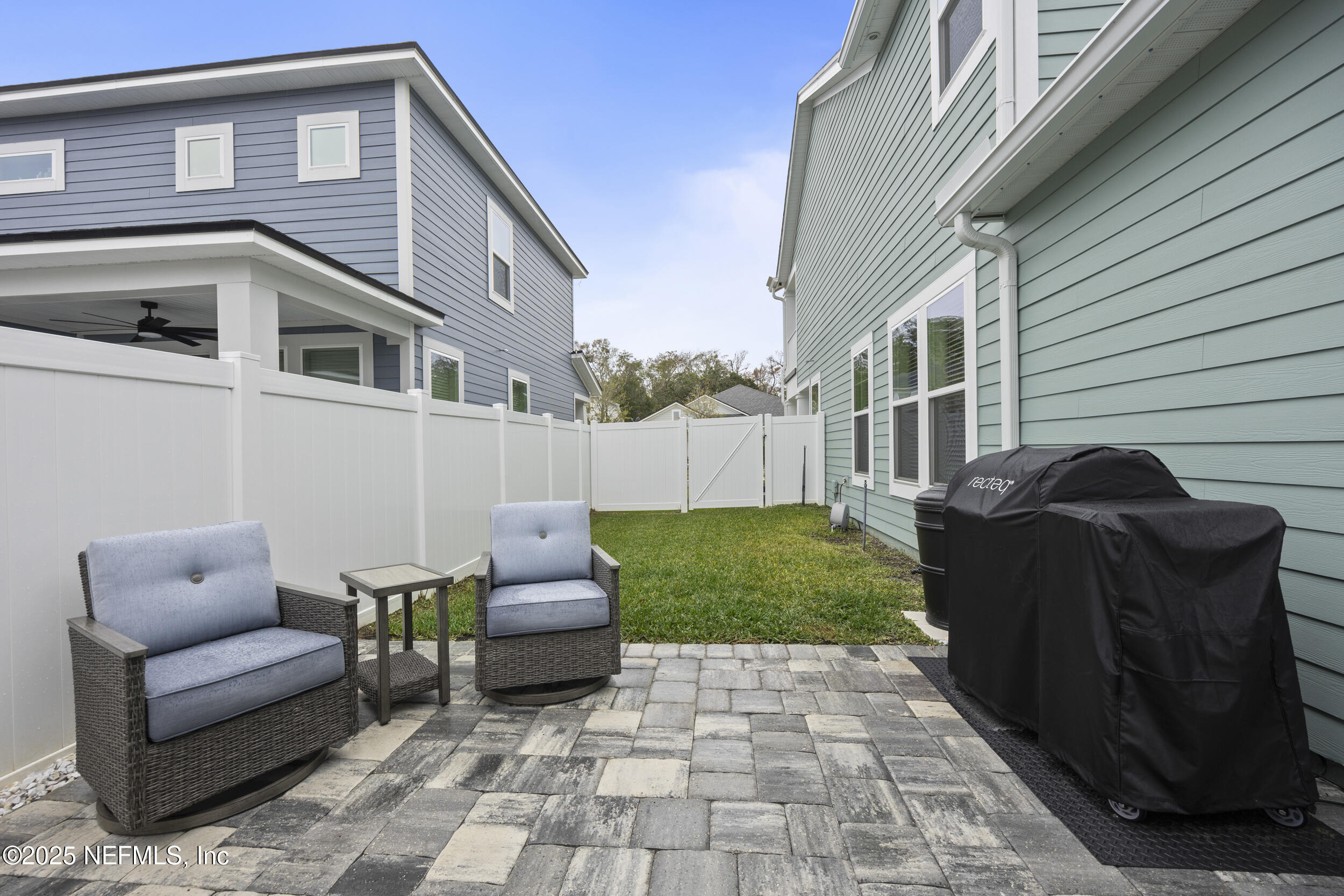 442 FOOTBRIDGE Road, St. Johns