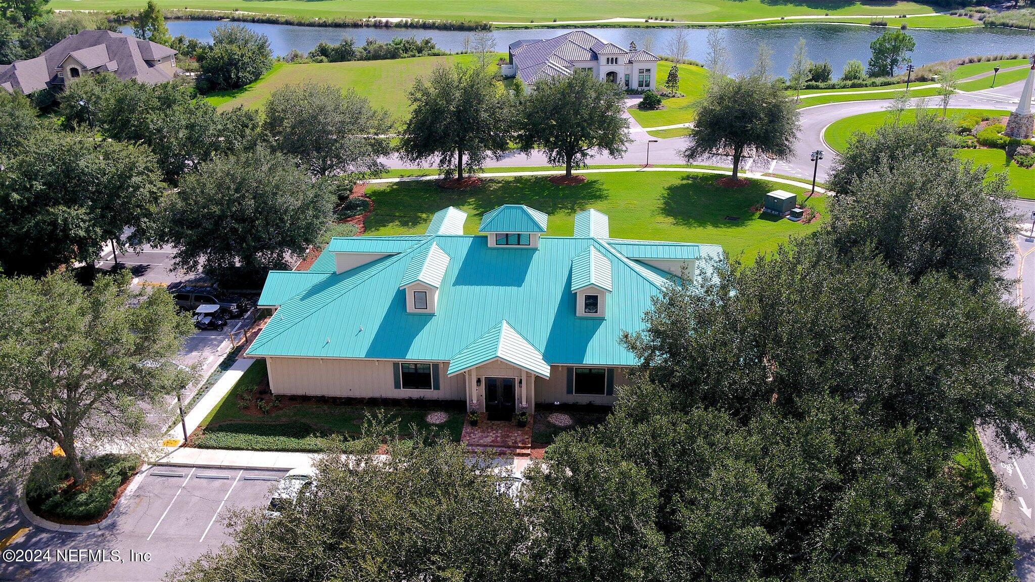 2091 CROWN Drive