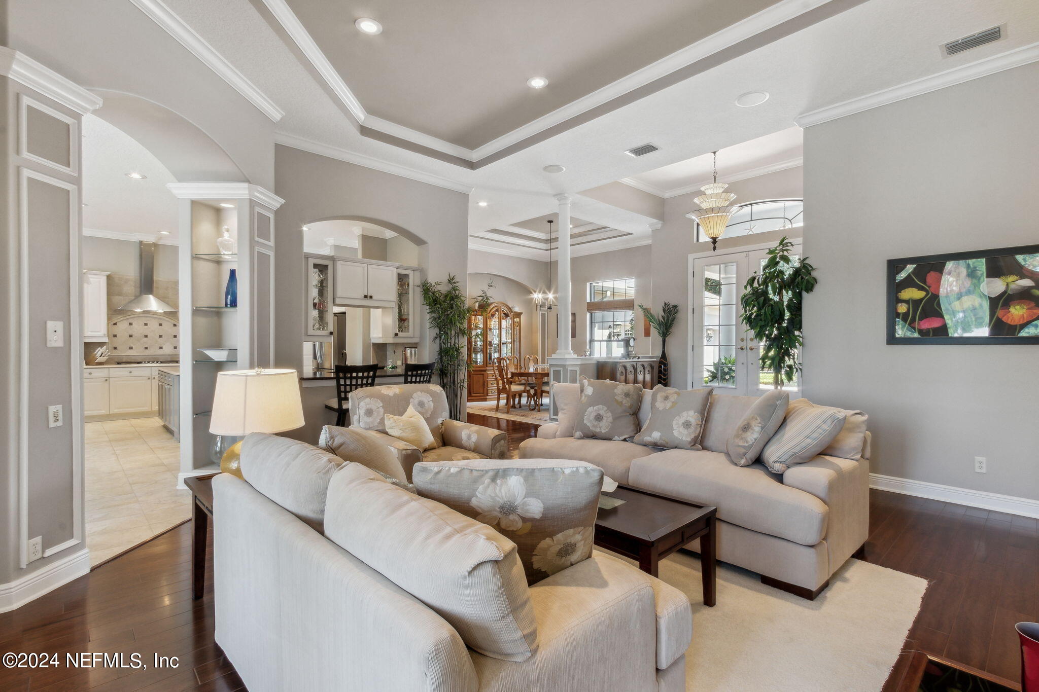 2091 CROWN Drive