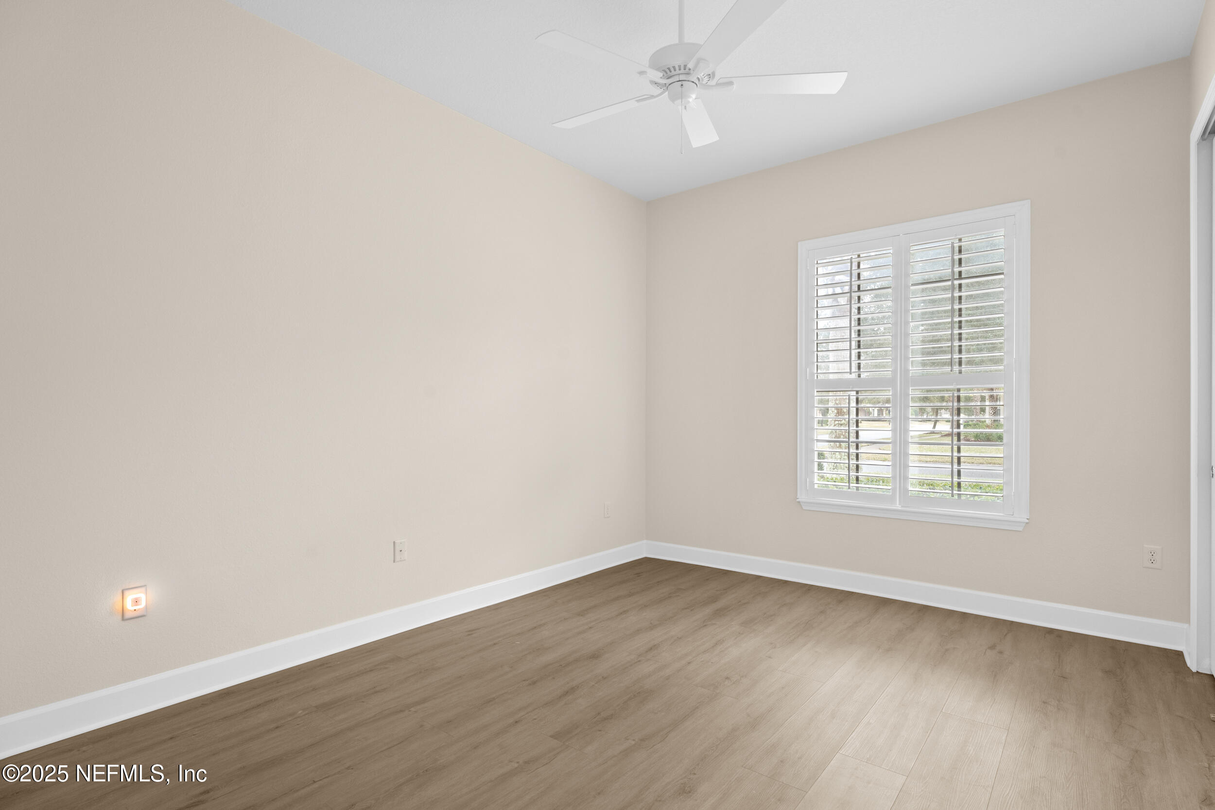 58 WINDING PATH Drive