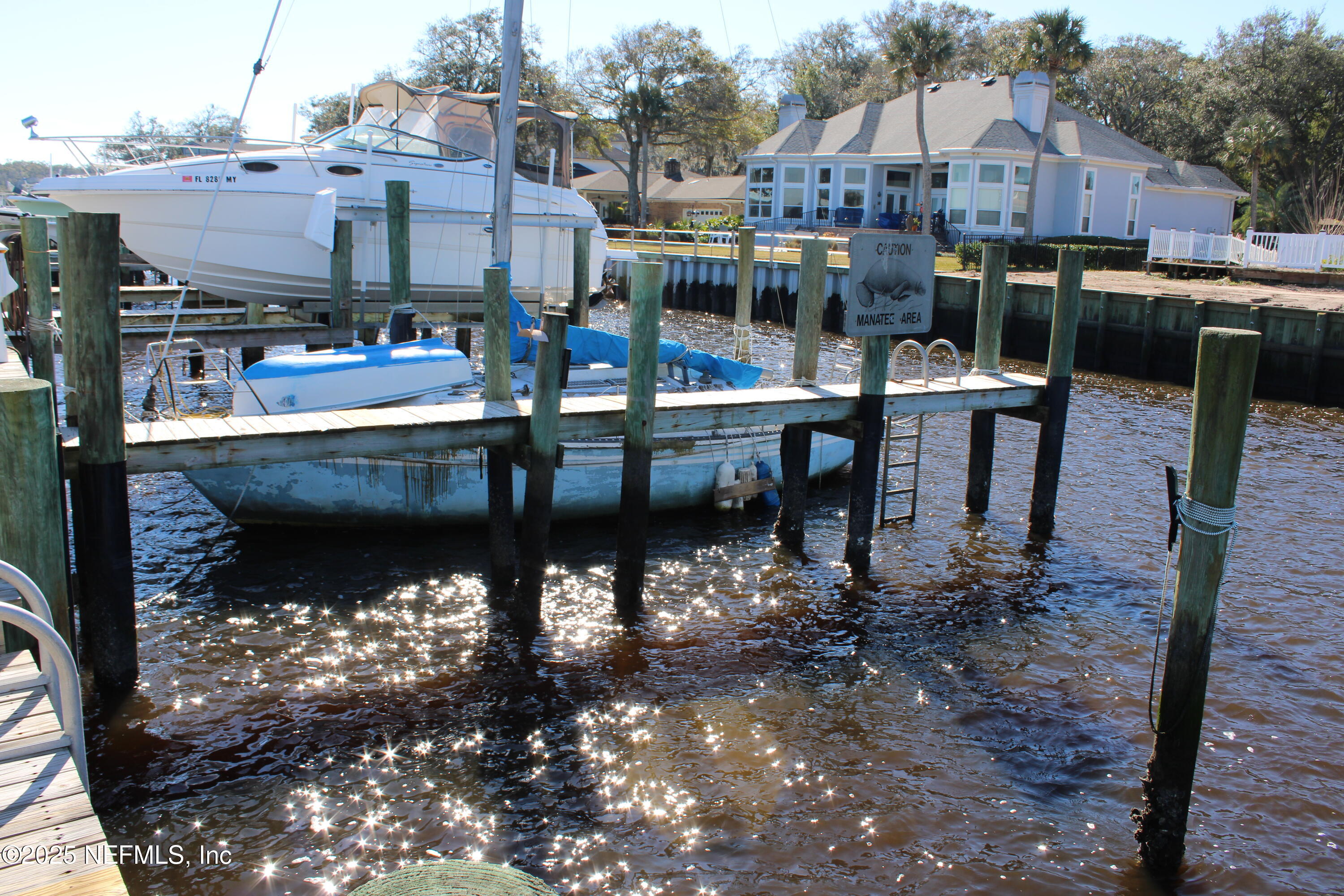 0 MARINERS POINT SLIP #29 Drive