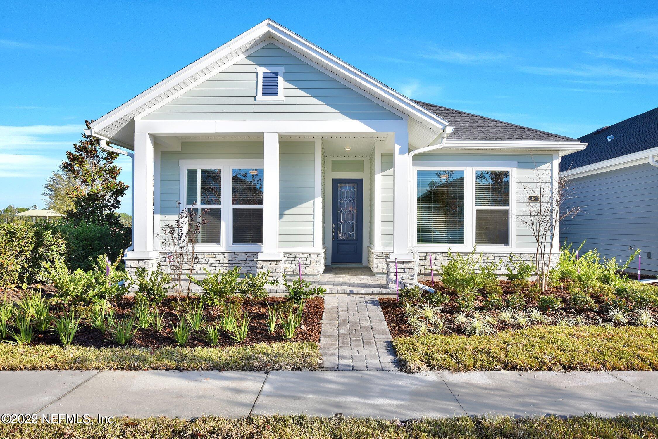 84 PARK CENTER Avenue