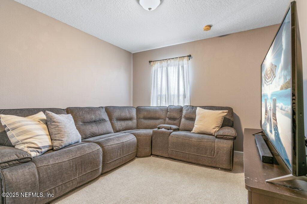 3821 HARTWOOD Lane