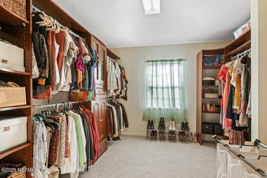 3821 HARTWOOD Lane