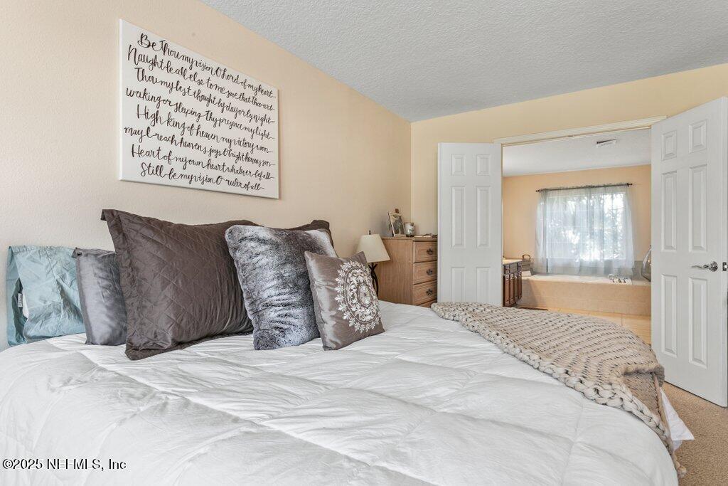 3821 HARTWOOD Lane