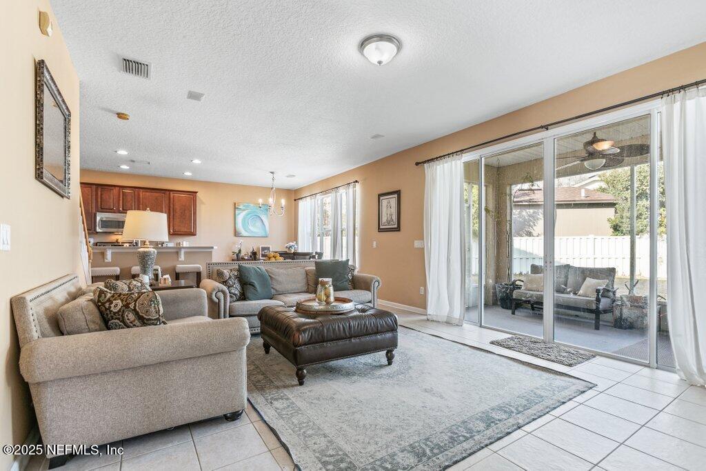 3821 HARTWOOD Lane