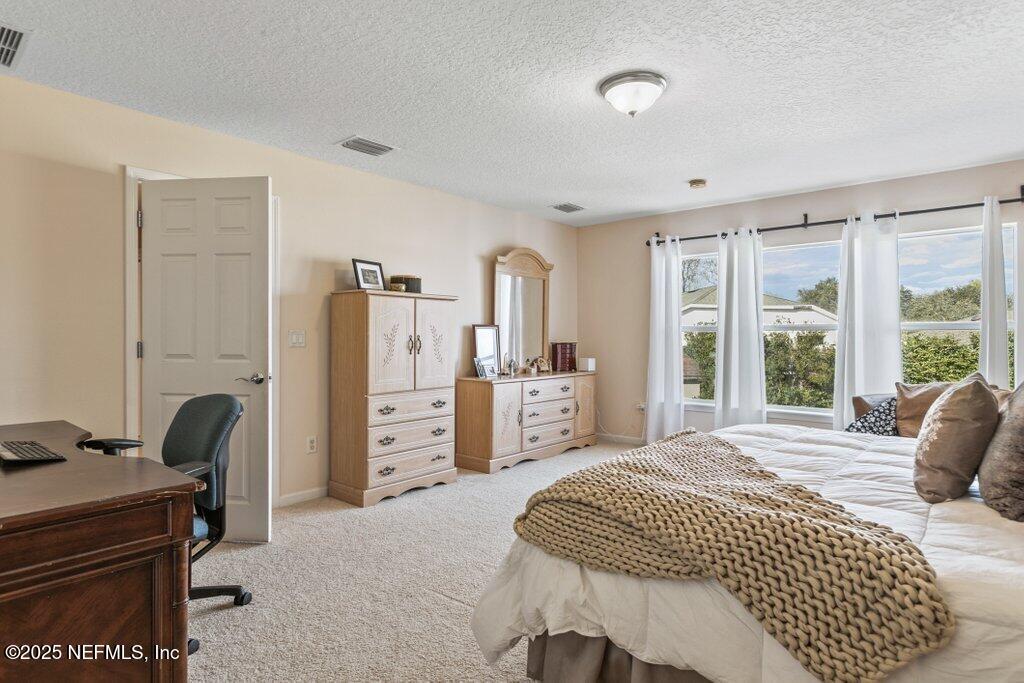 3821 HARTWOOD Lane