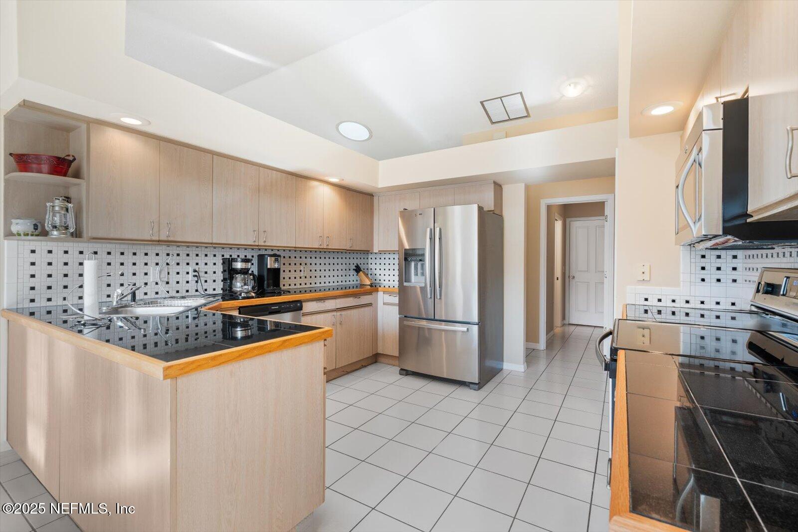 43 WELLSTONE Drive