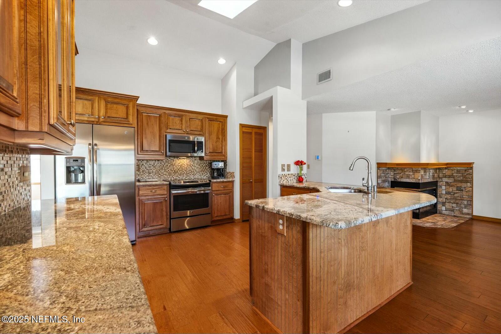 5984 JANDON Court
