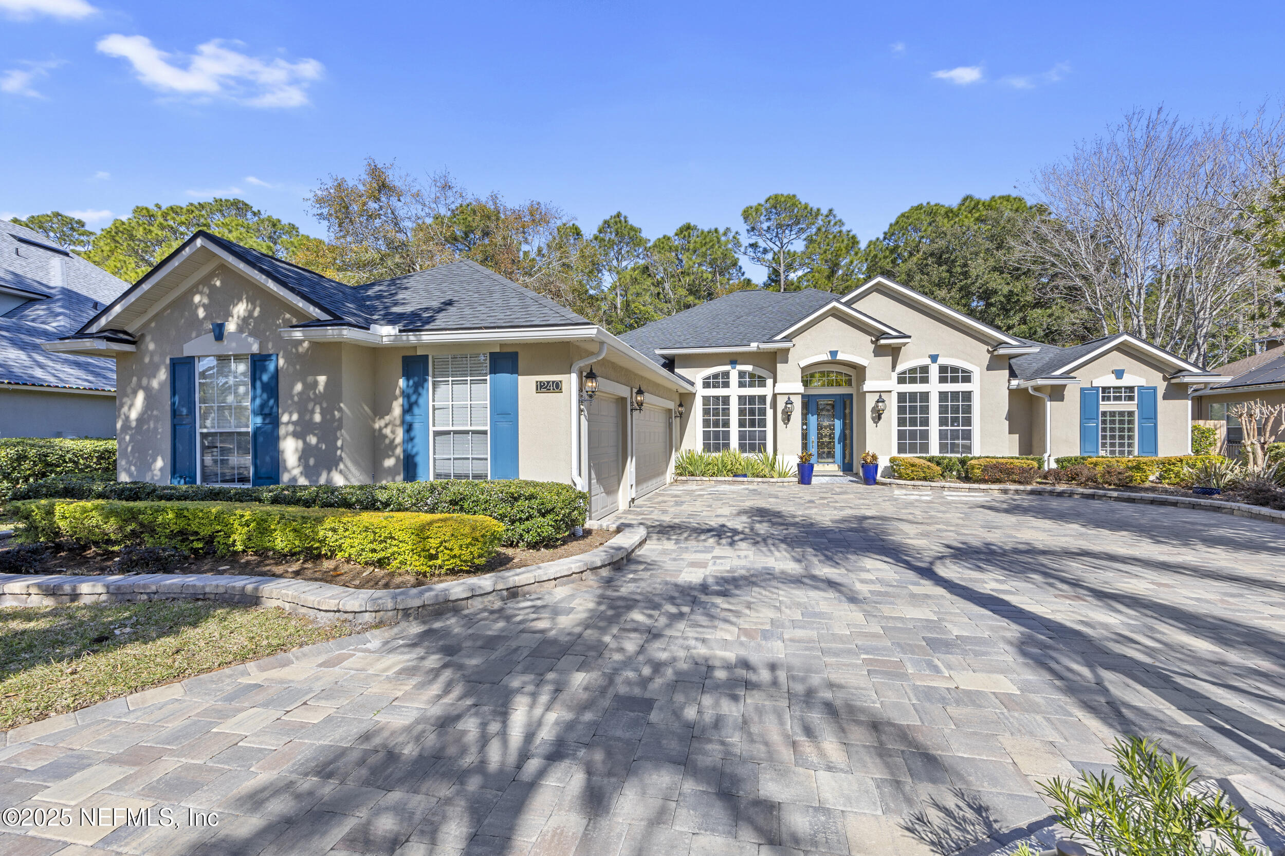 1240 N BURGANDY Trail