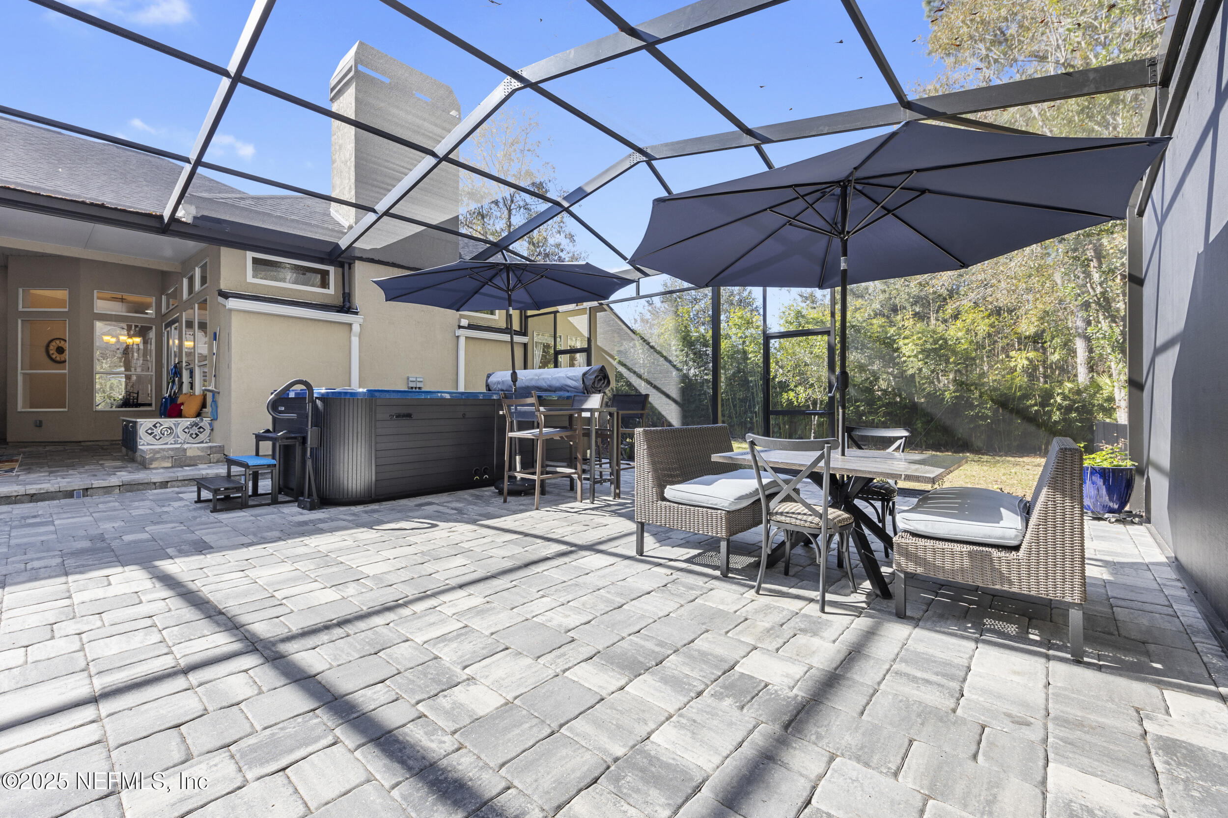 1240 N BURGANDY Trail