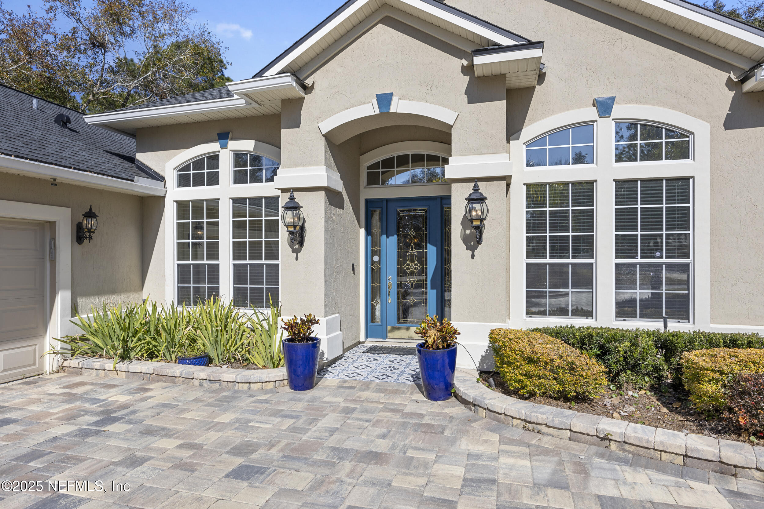 1240 N BURGANDY Trail