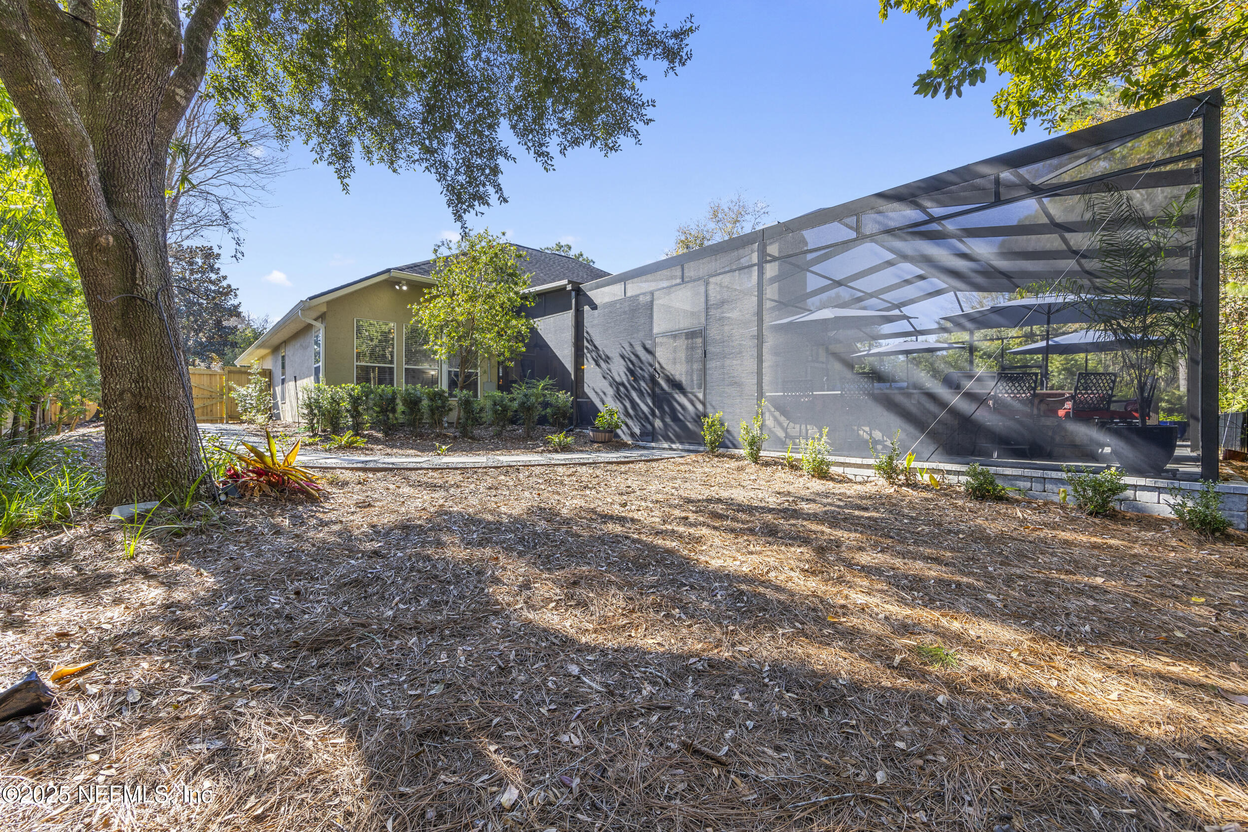 1240 N BURGANDY Trail