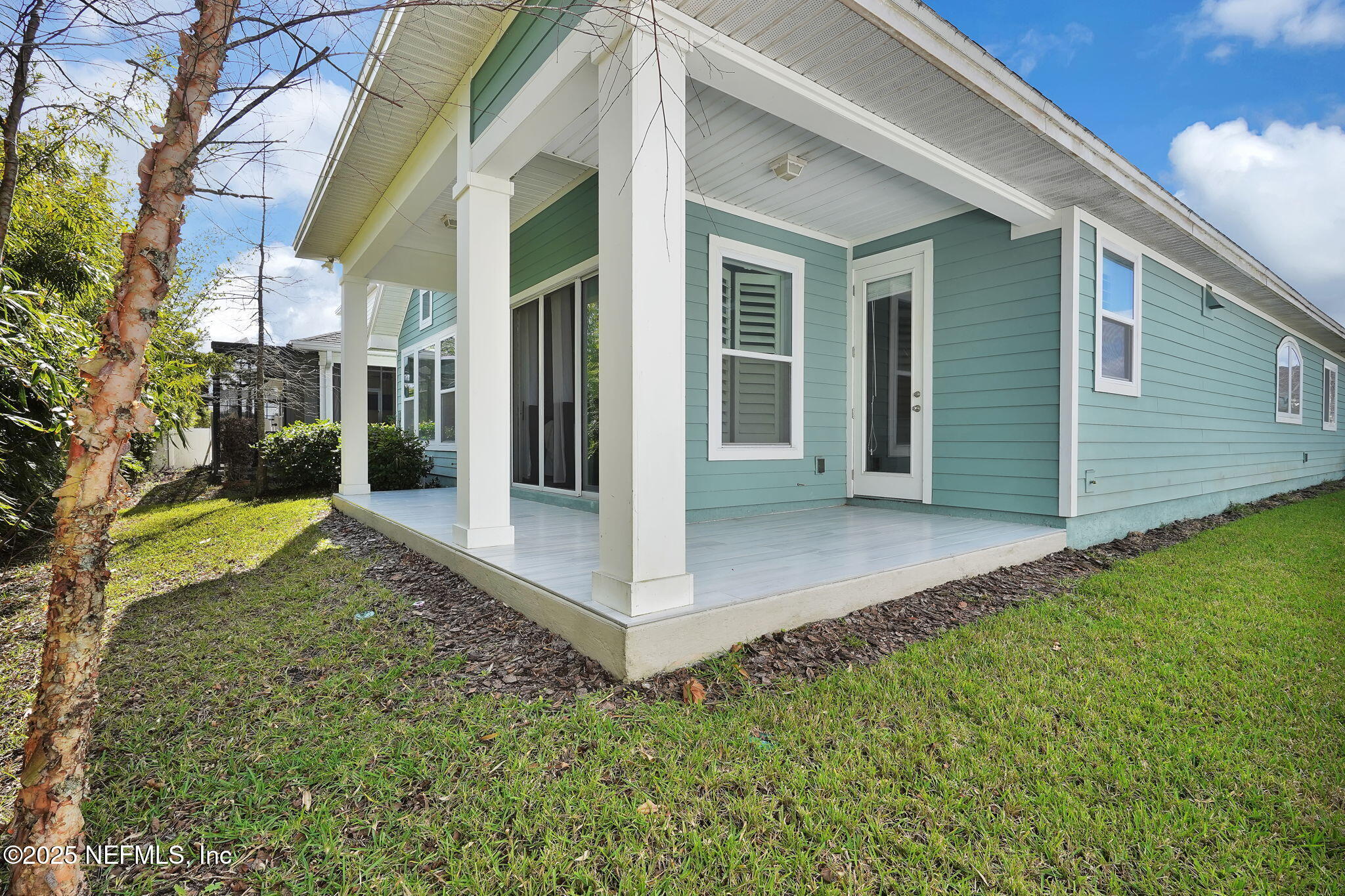 272 PALM BREEZE Drive