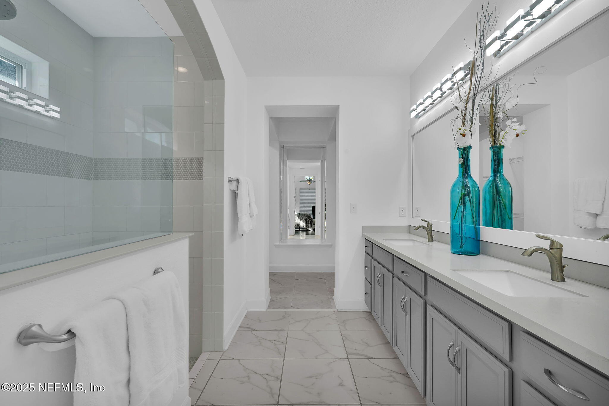 272 PALM BREEZE Drive