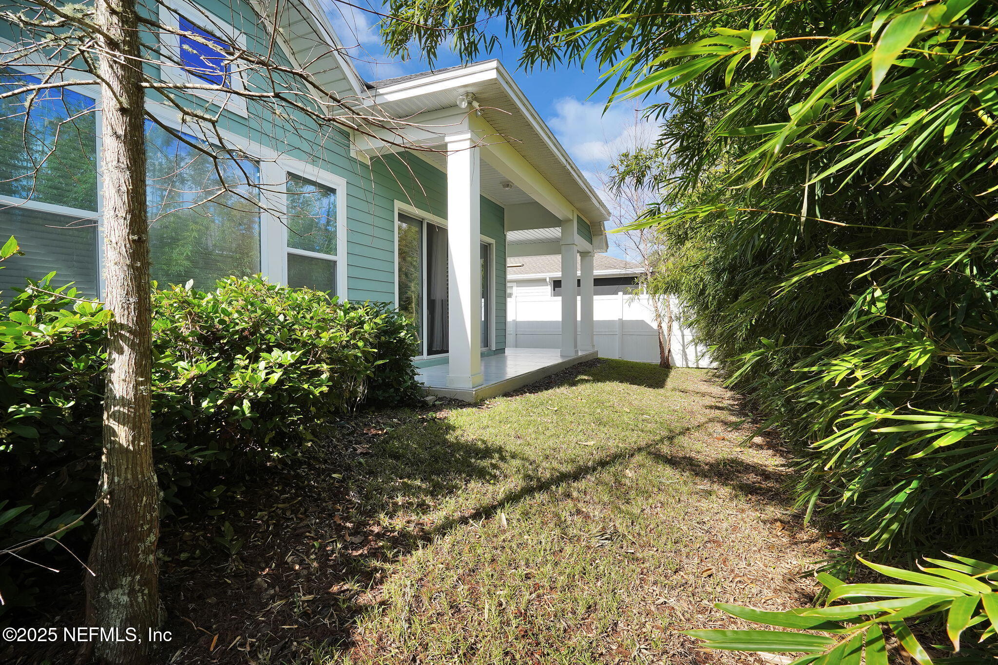 272 PALM BREEZE Drive