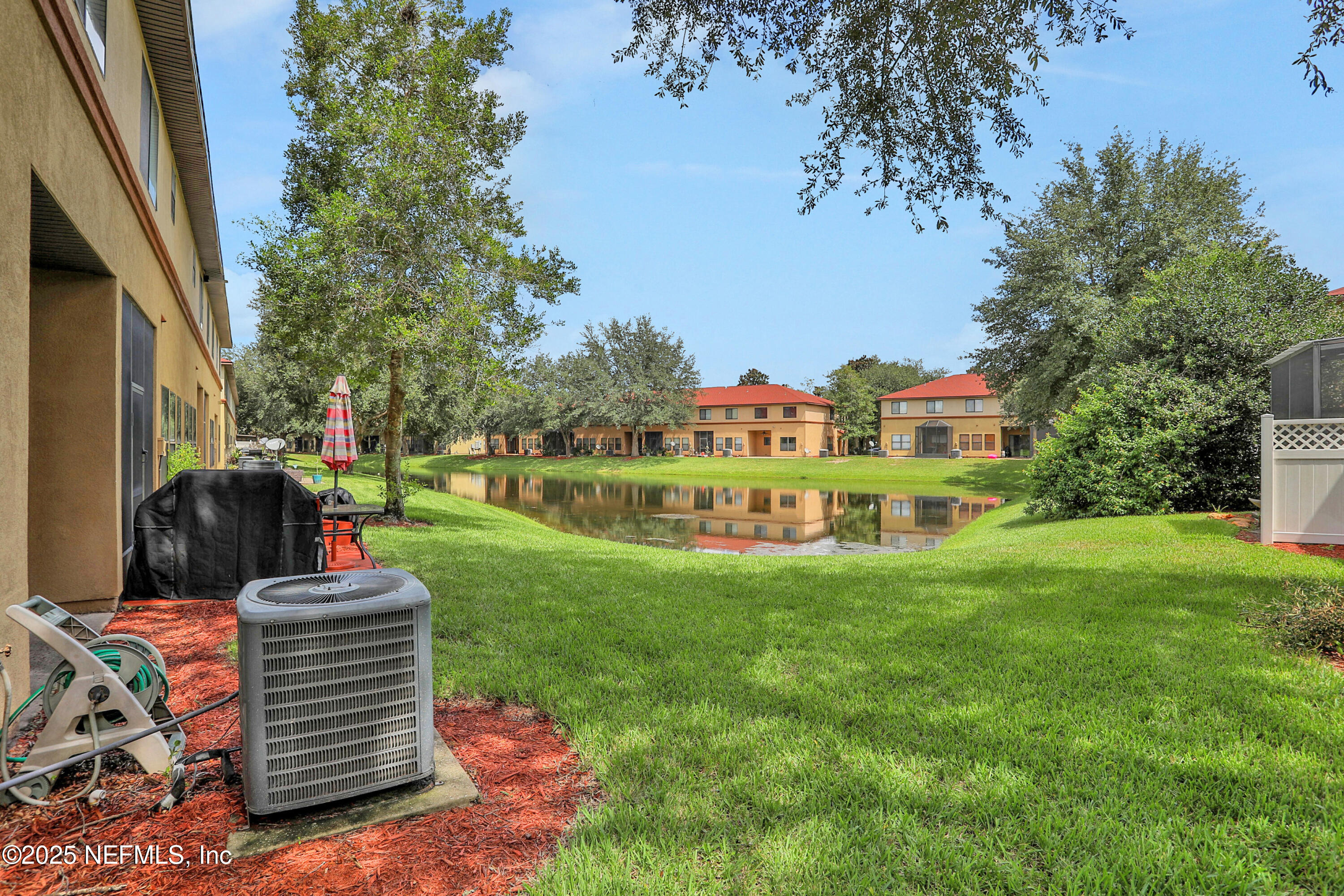 412 HONEYCOMB Way, St. Johns
