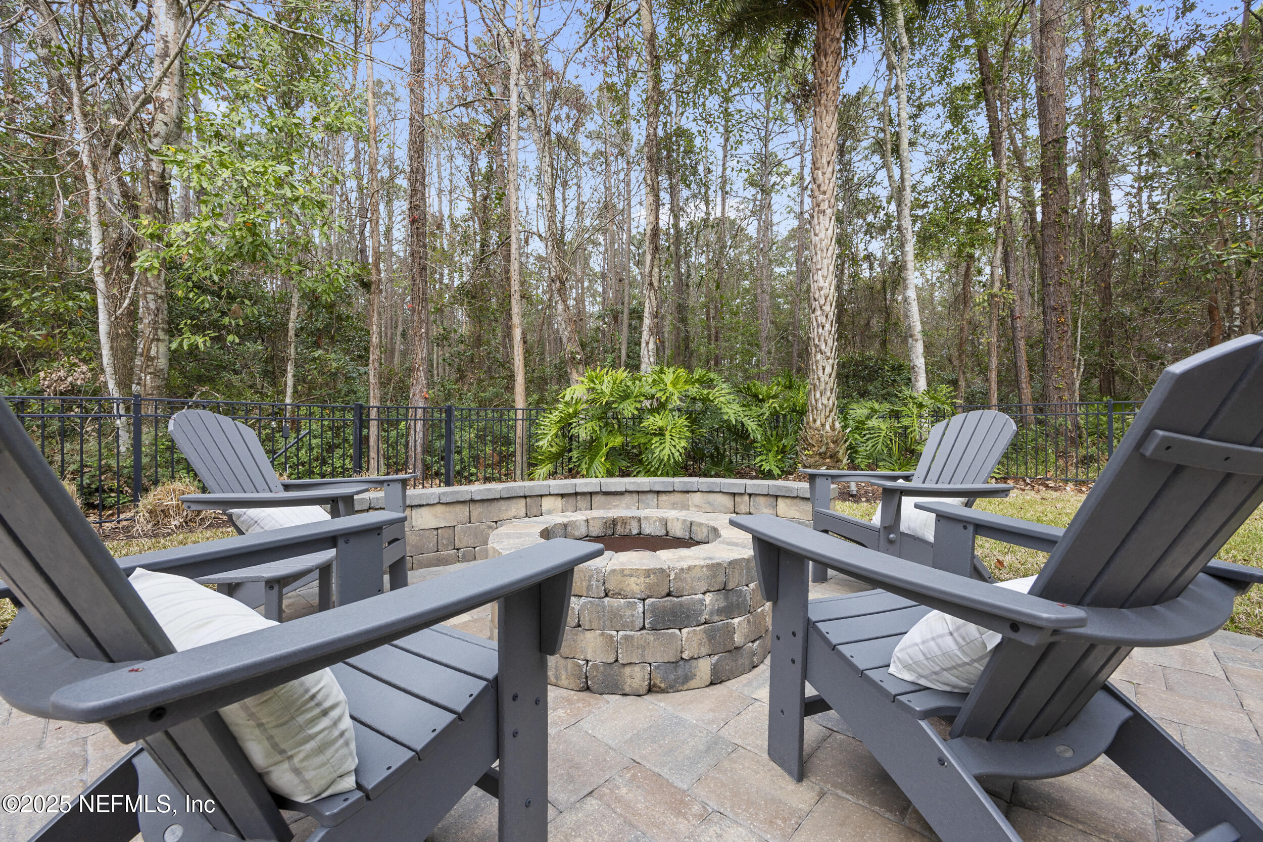 1121 EASTWOOD BRANCH Drive