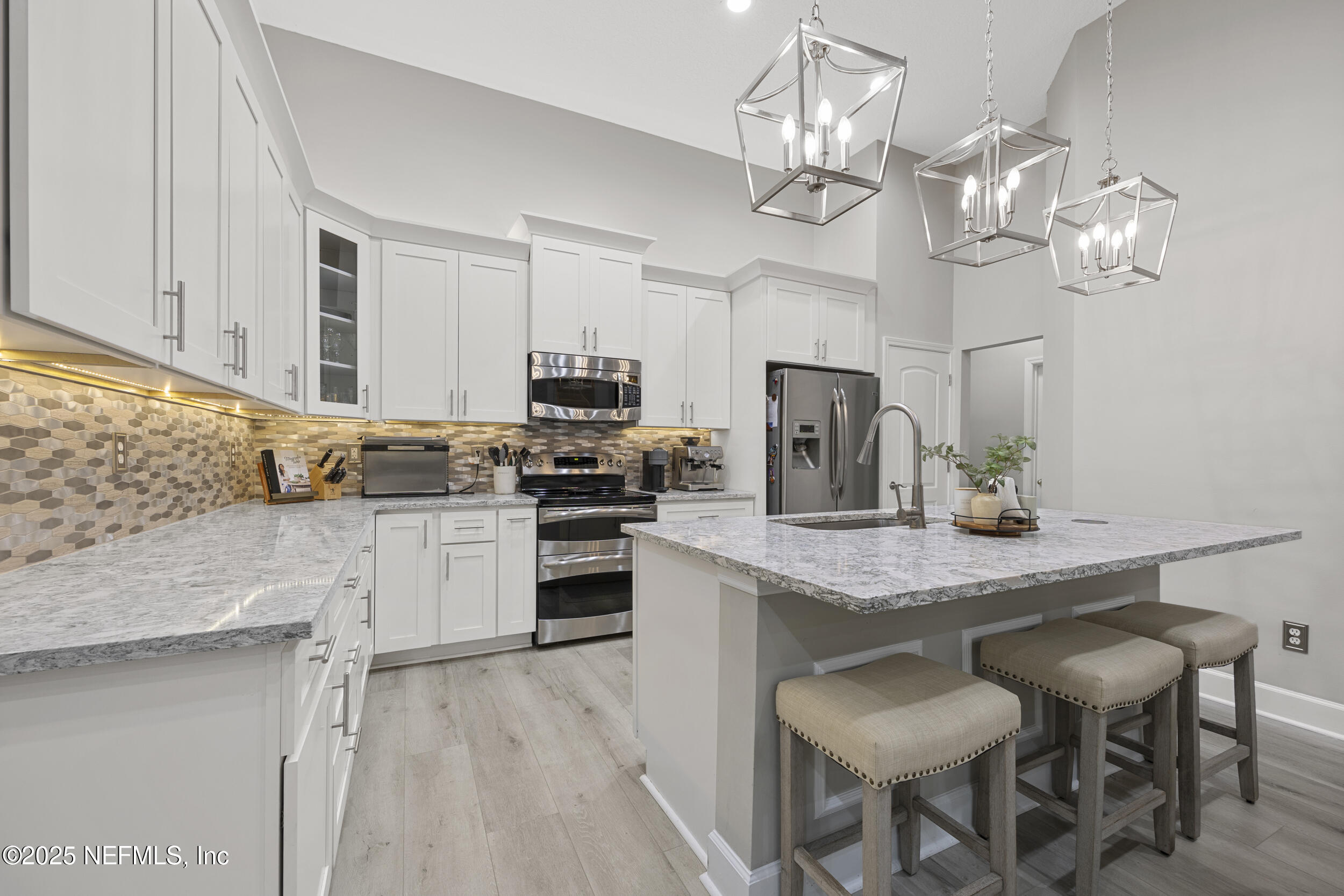 1121 EASTWOOD BRANCH Drive