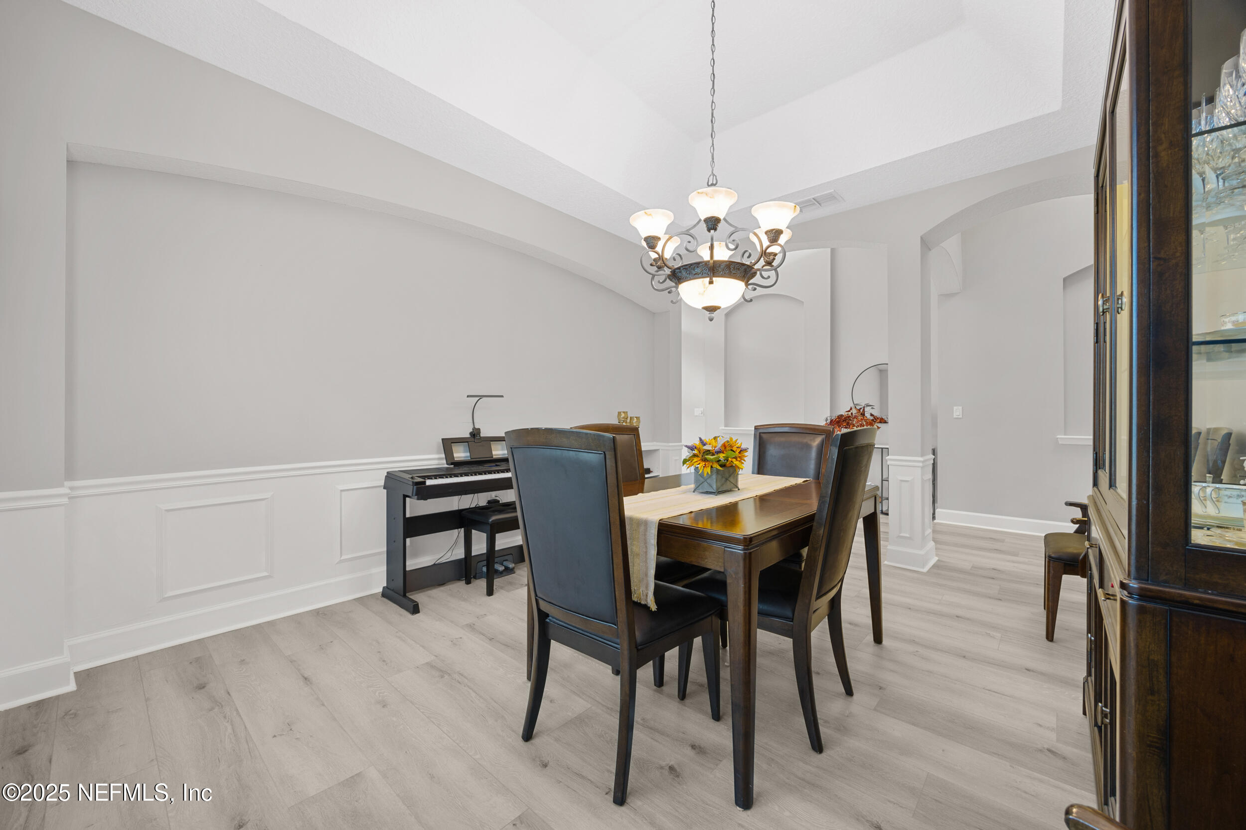 1121 EASTWOOD BRANCH Drive