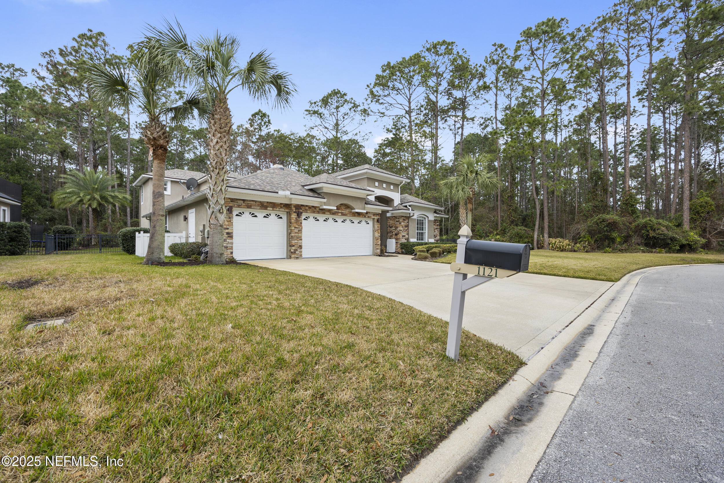 1121 EASTWOOD BRANCH Drive