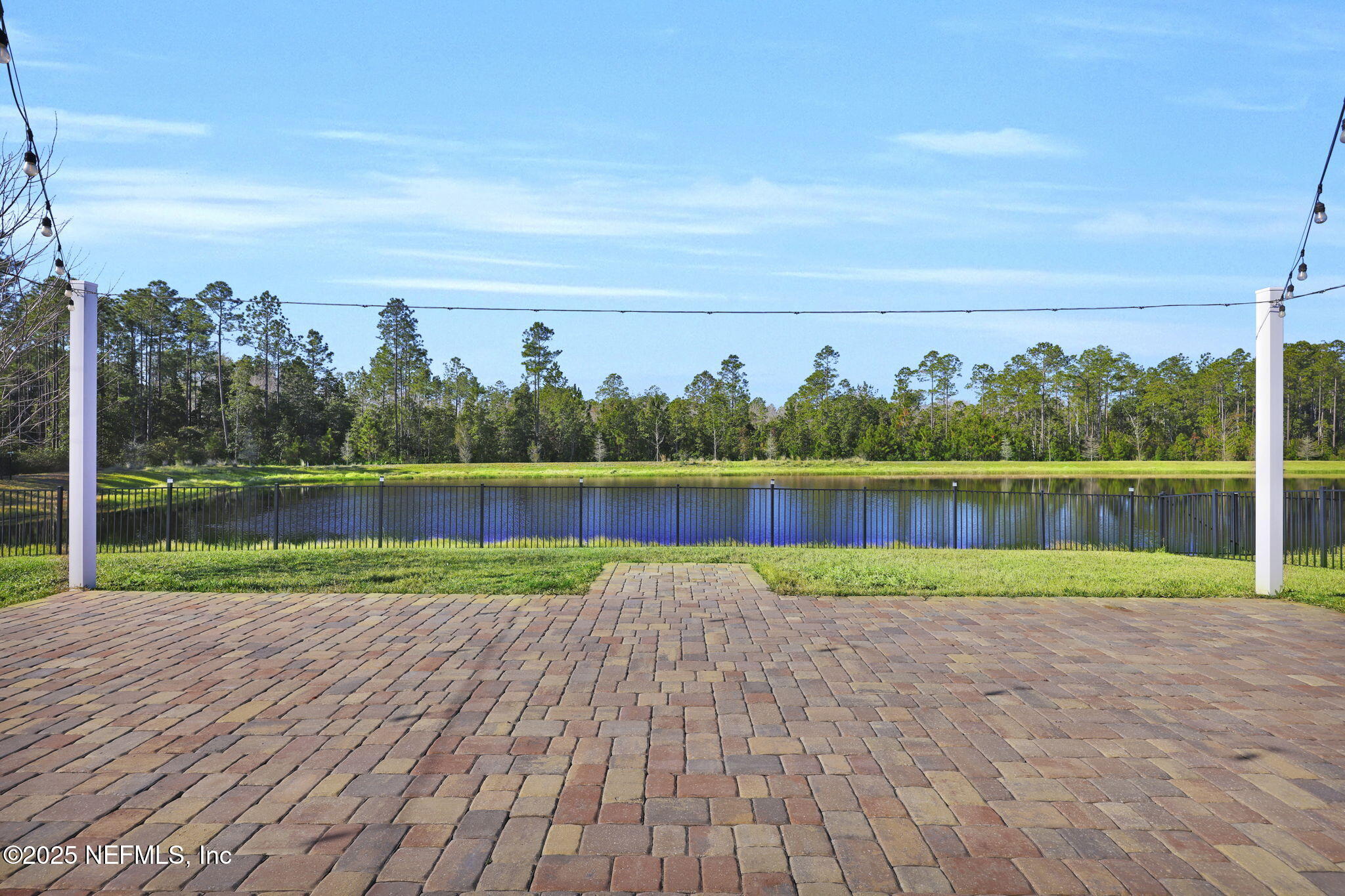 136 SILVER REEF Lane