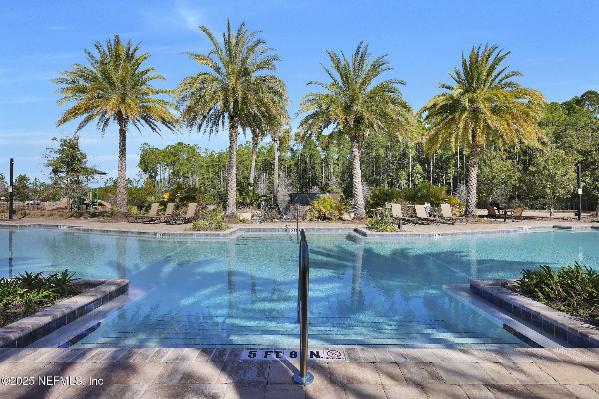 136 SILVER REEF Lane