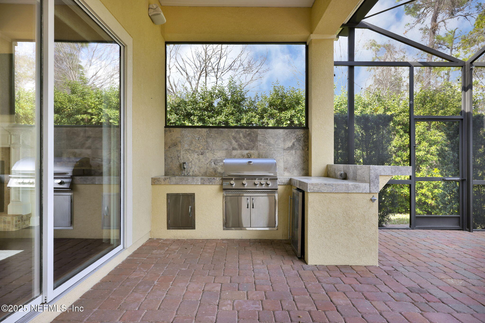 120 TOPSAIL Drive