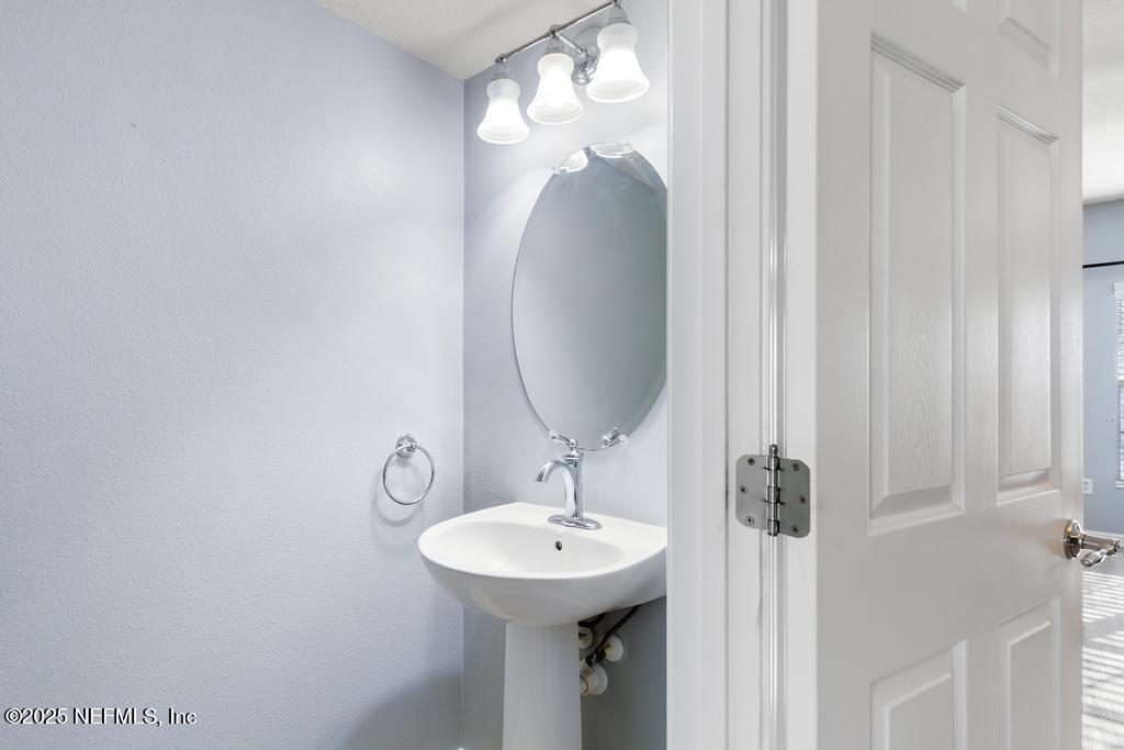 6548 ARCHING BRANCH Circle