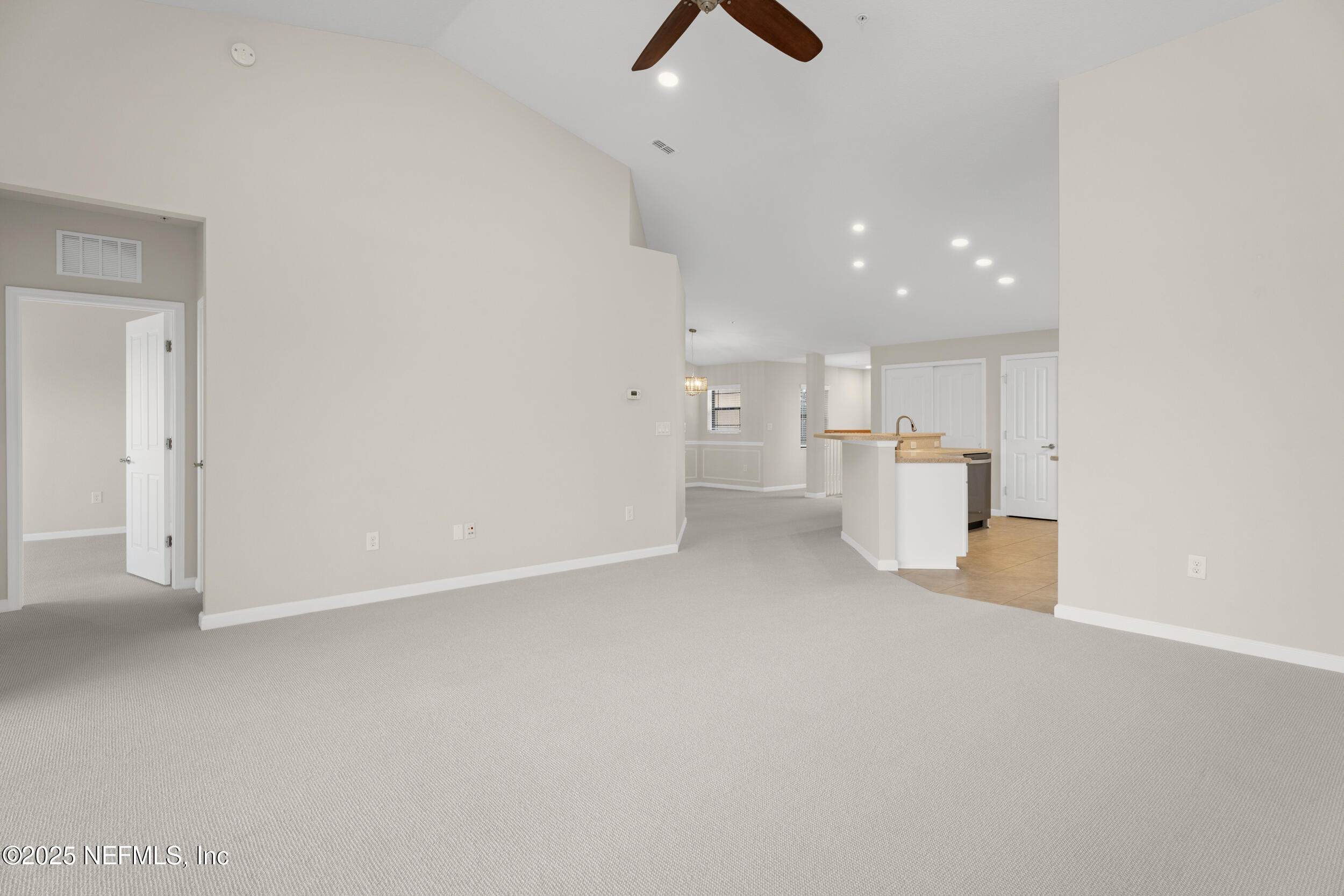 84 FAWN GULLY Lane, E