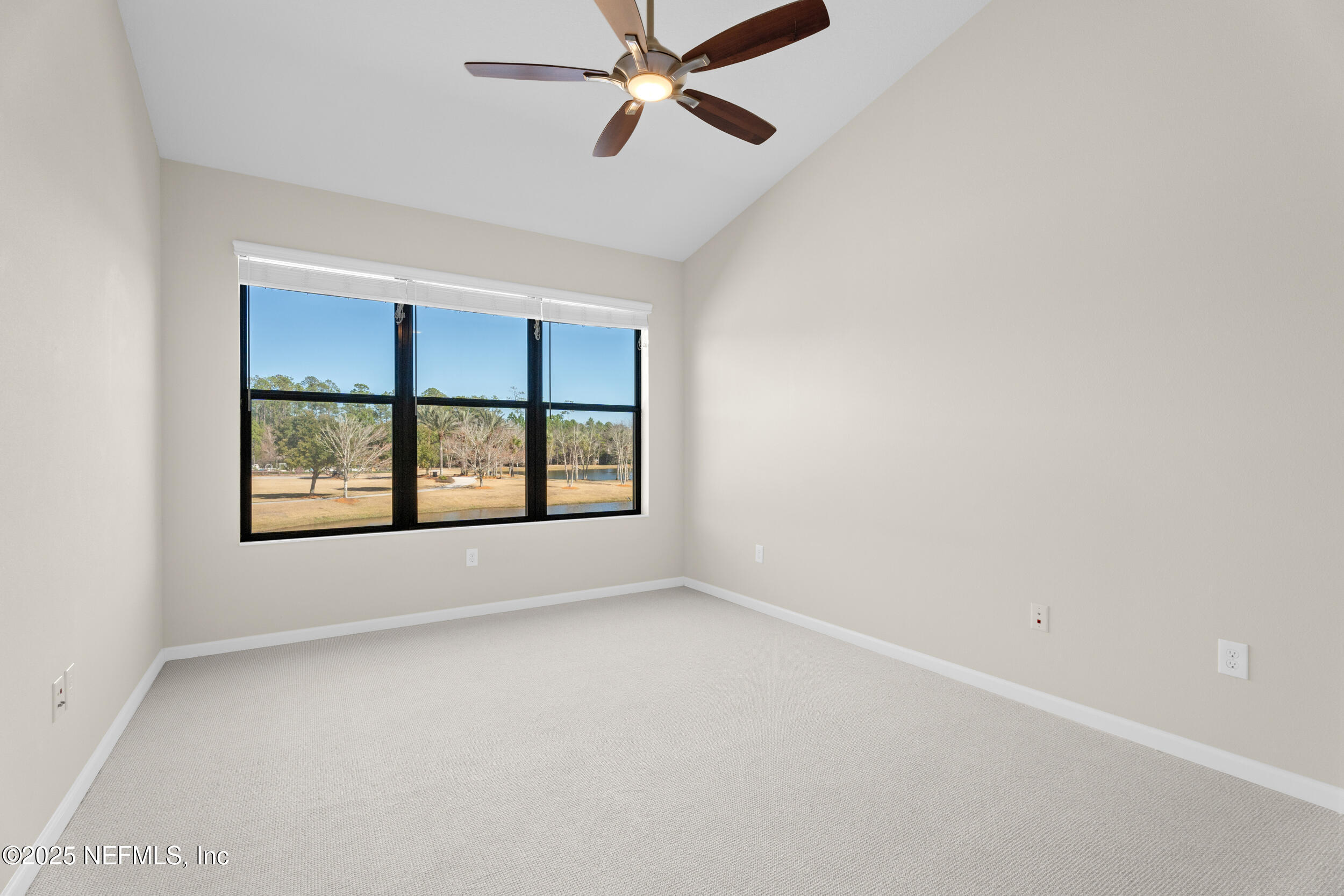 84 FAWN GULLY Lane, E
