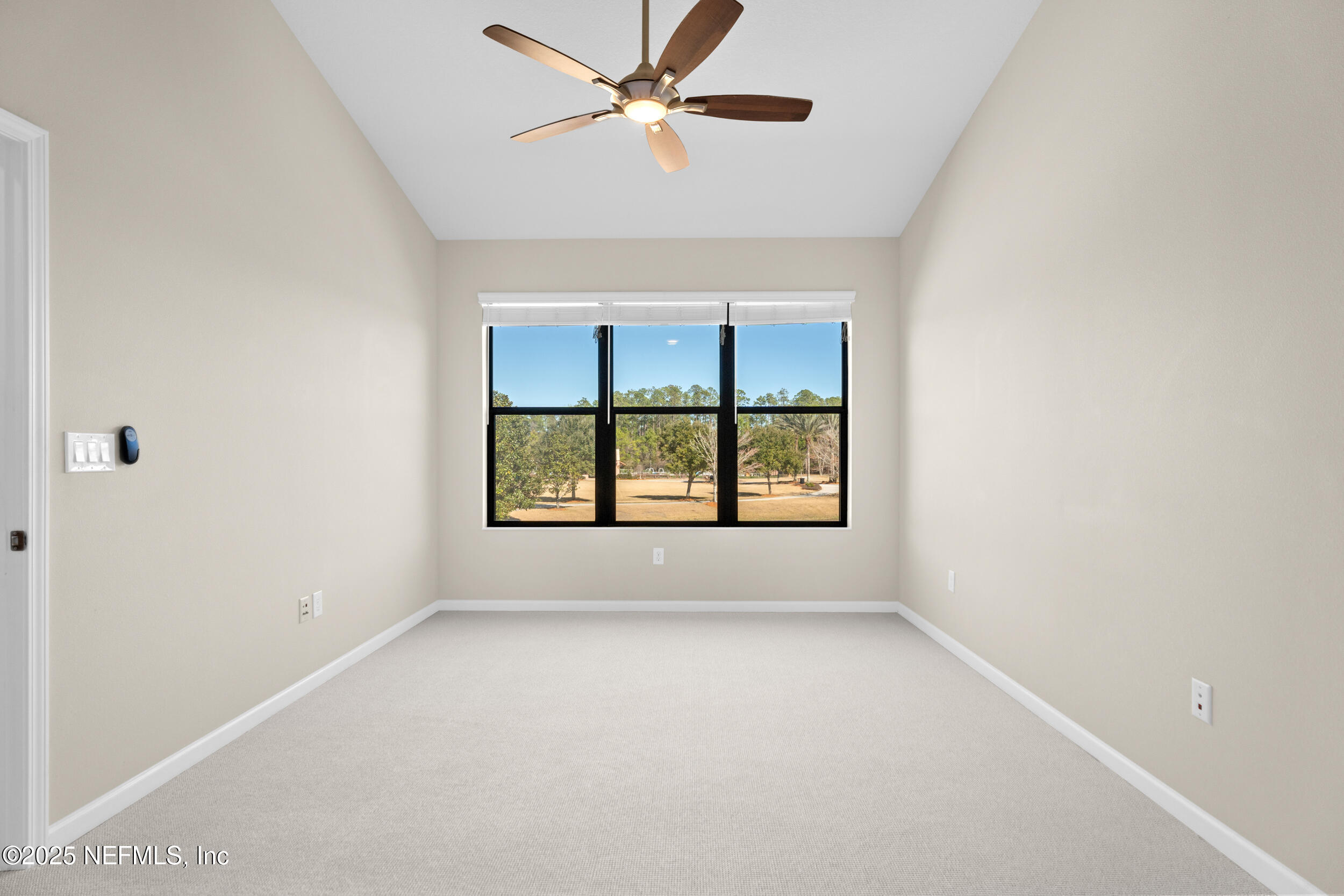 84 FAWN GULLY Lane, E