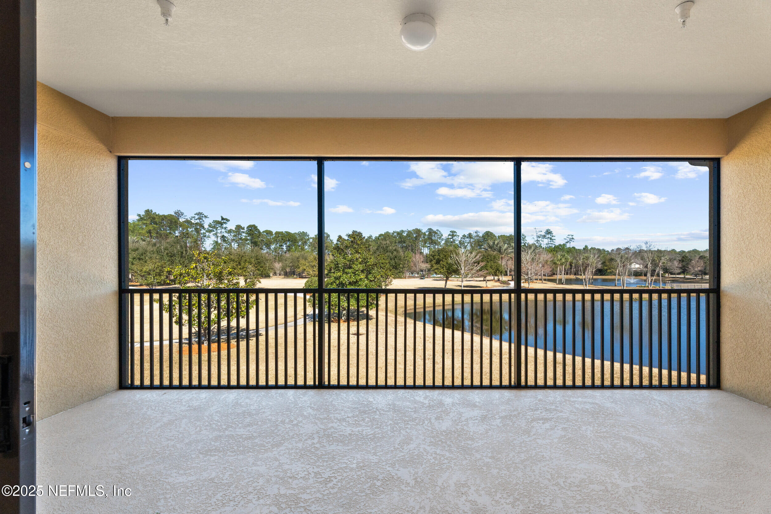 84 FAWN GULLY Lane, E