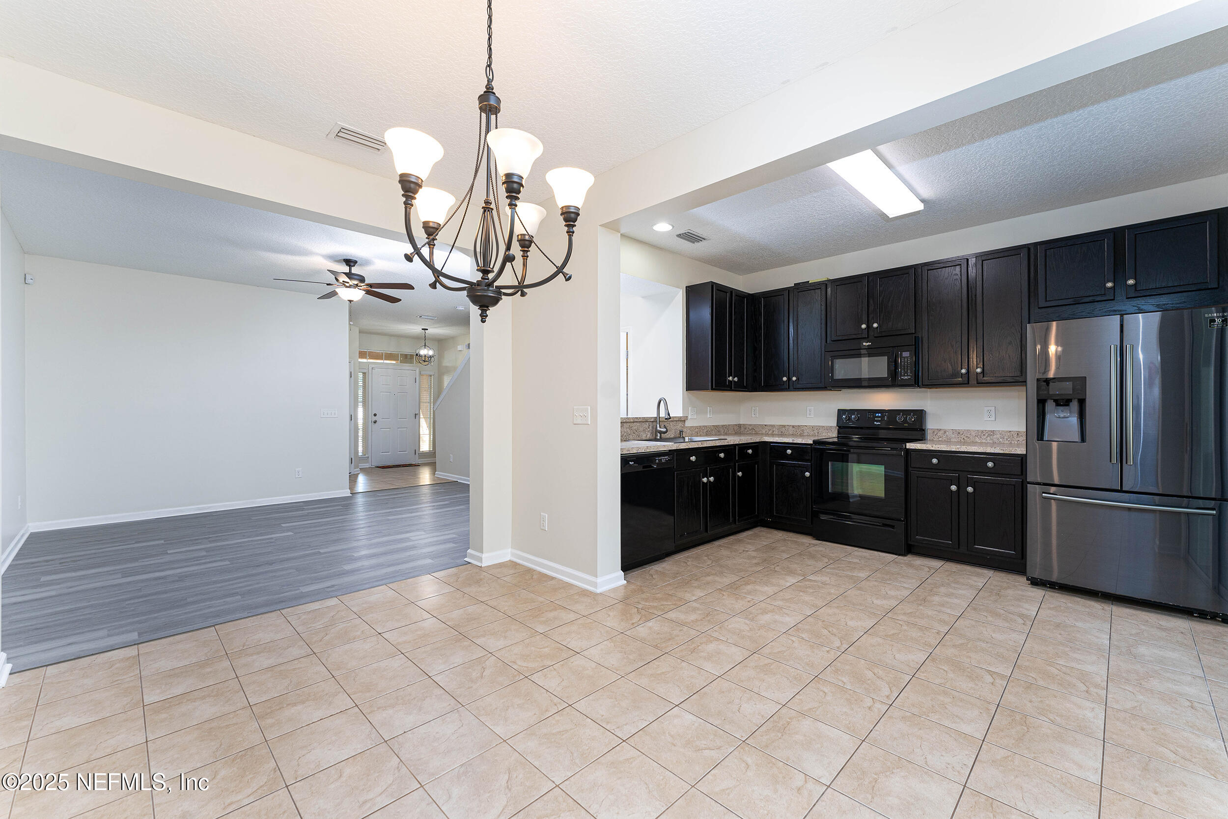 8603 VICTORIA FALLS Drive