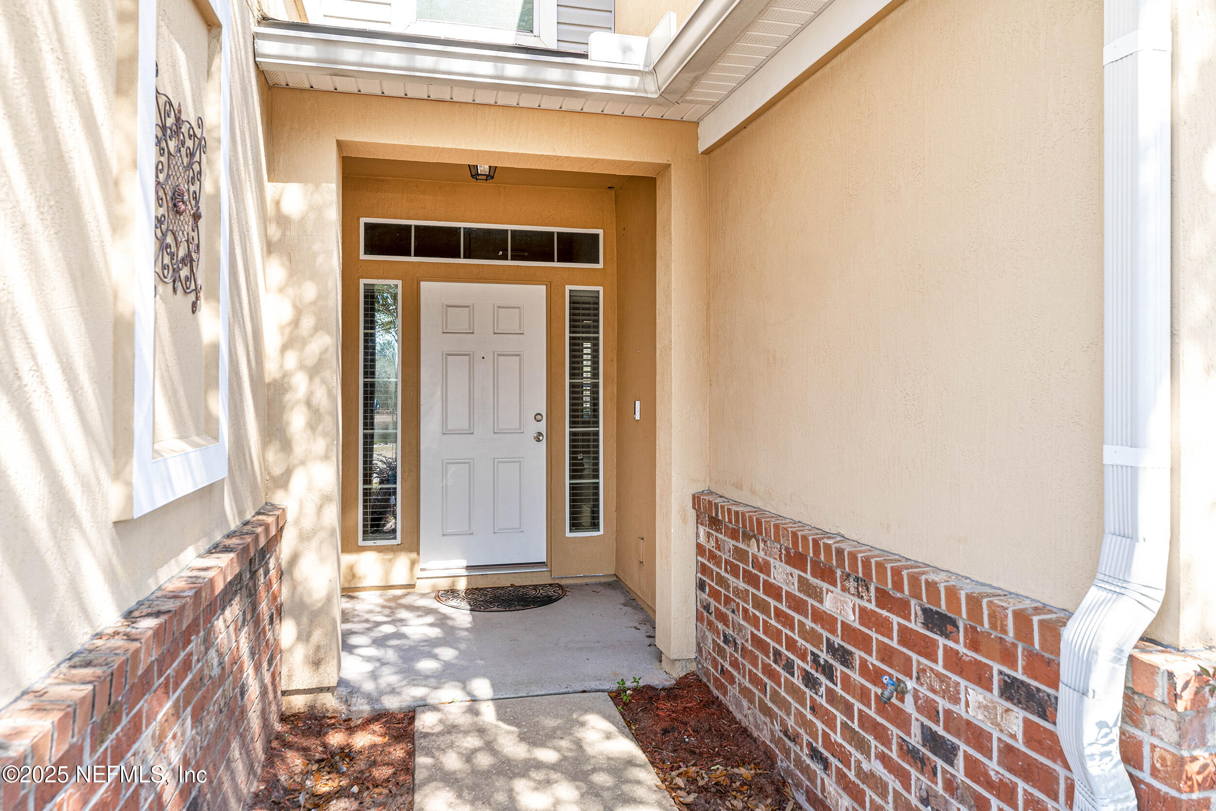 8603 VICTORIA FALLS Drive