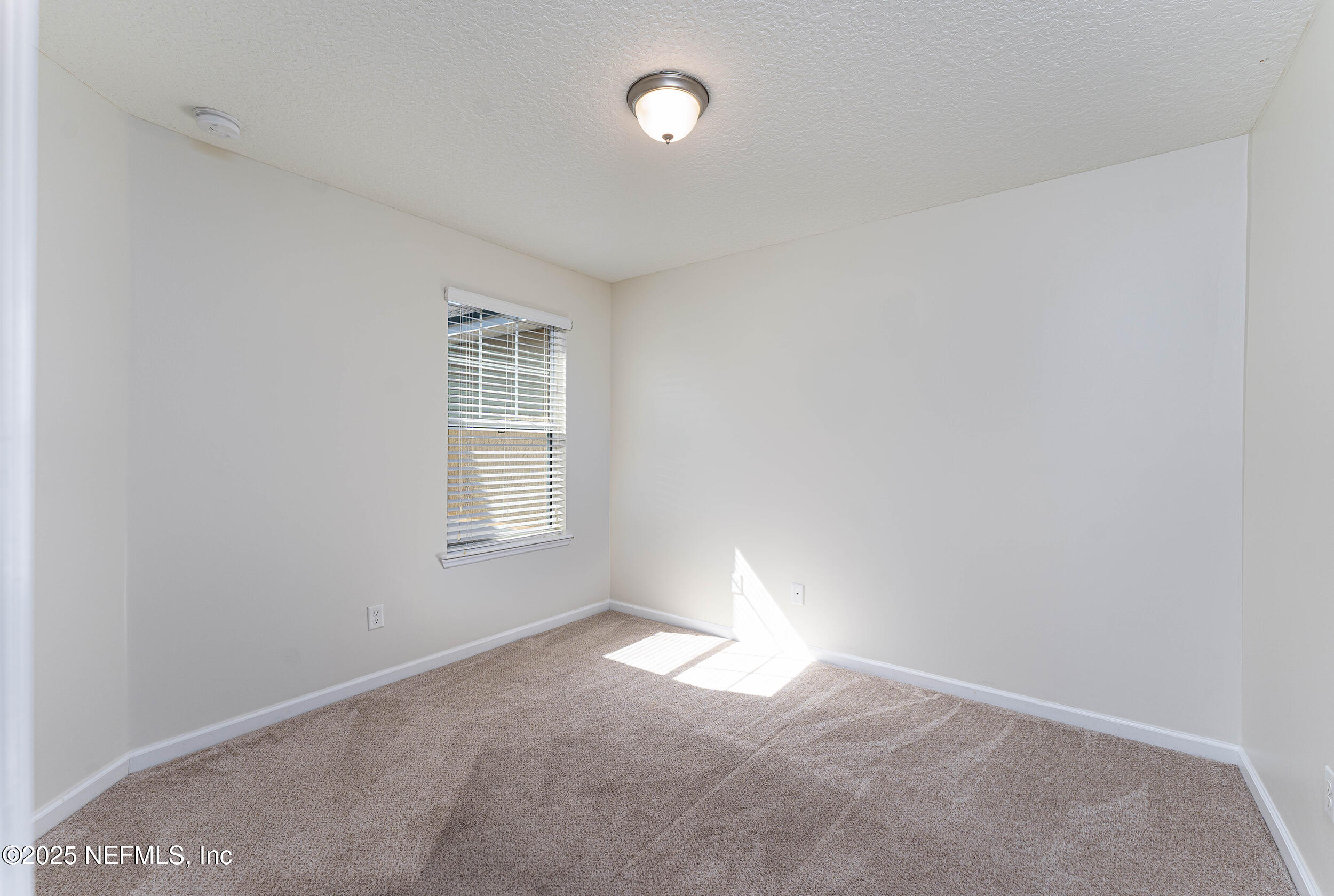 8603 VICTORIA FALLS Drive