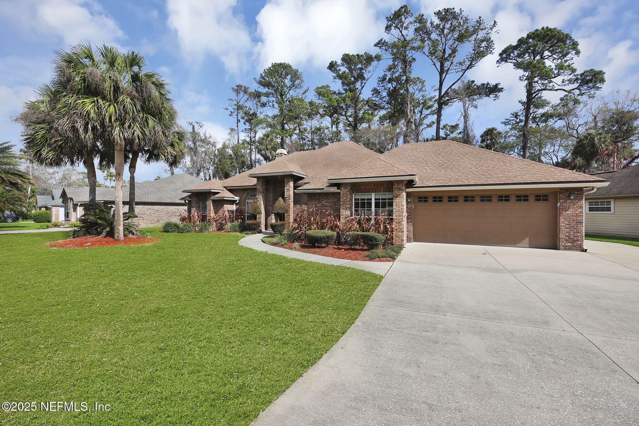 133 NATURES ISLE Drive