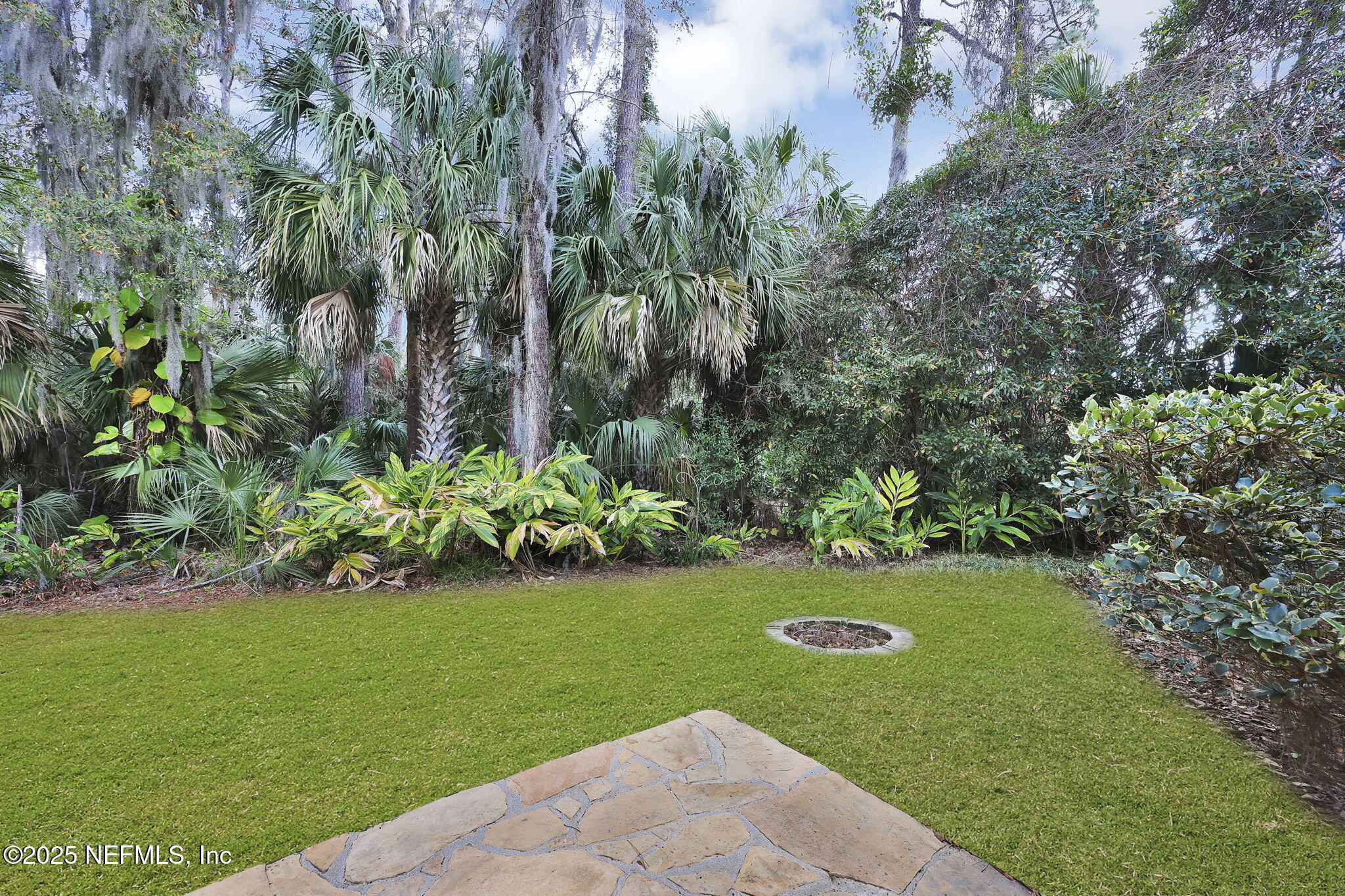 133 NATURES ISLE Drive