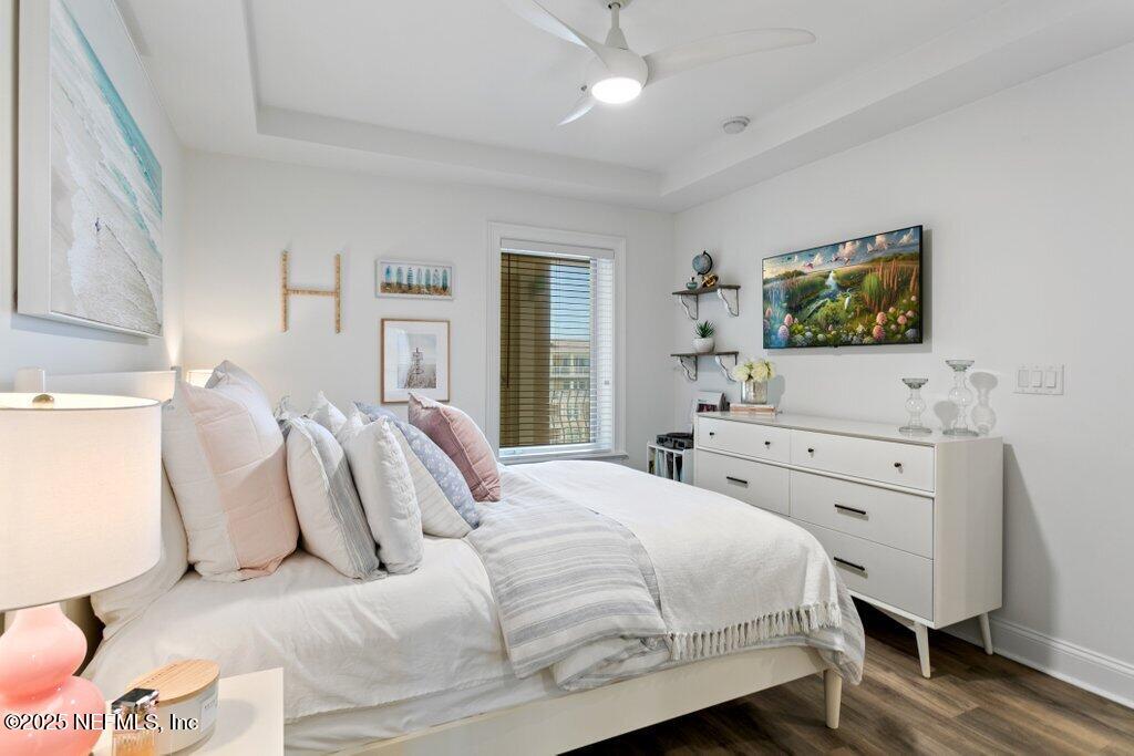 917 1ST Street N, 902