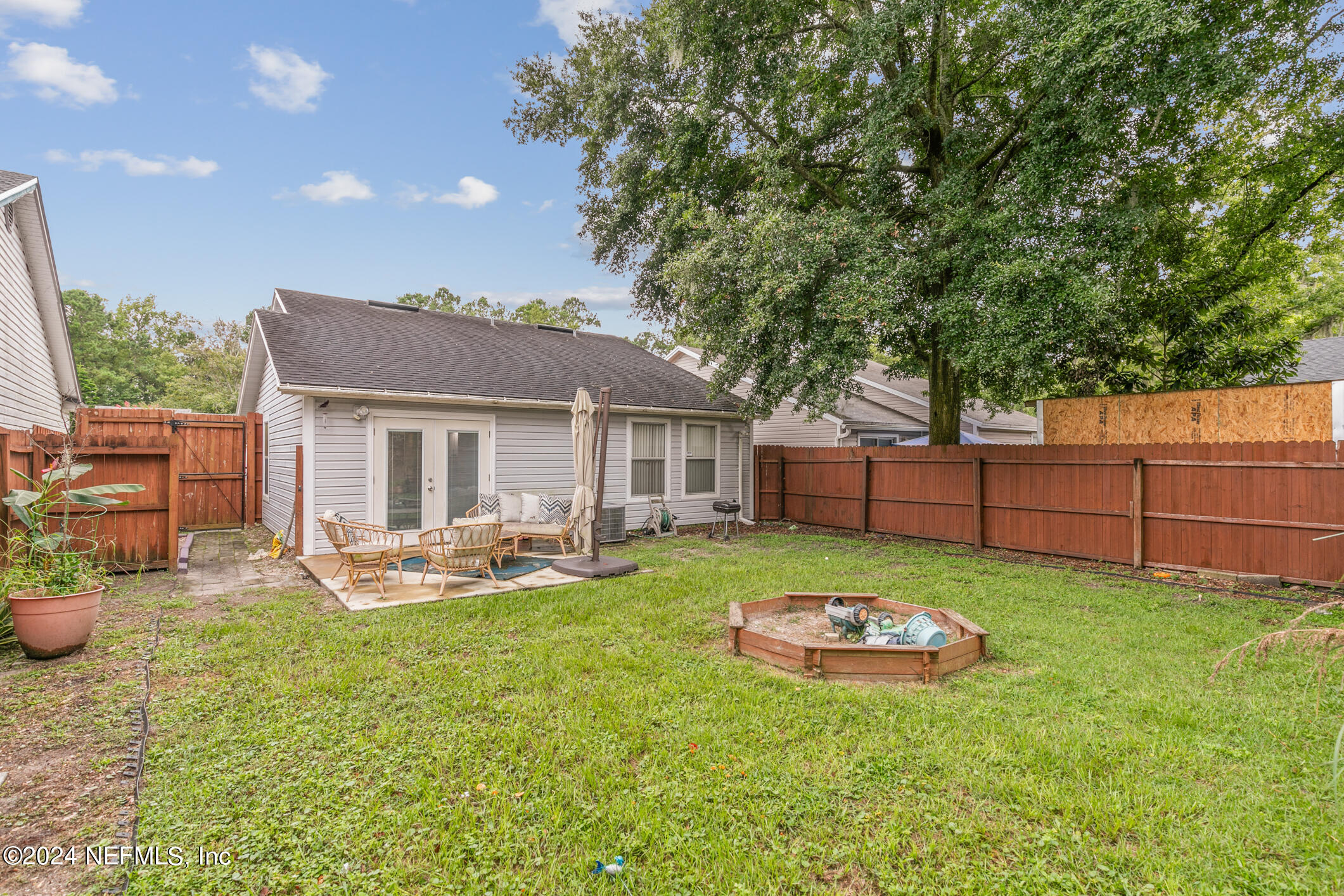 7817 AQUARIUS Circle S