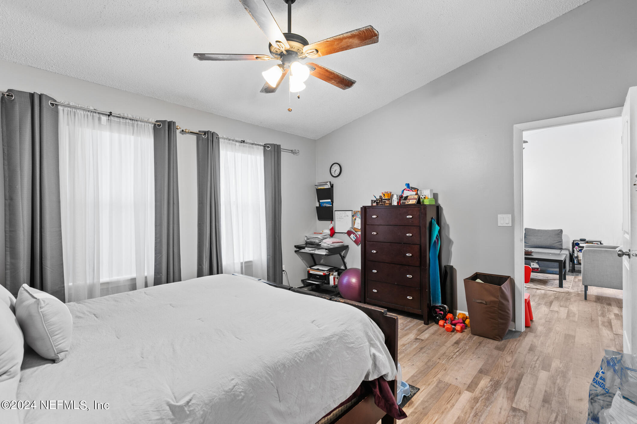7817 AQUARIUS Circle S