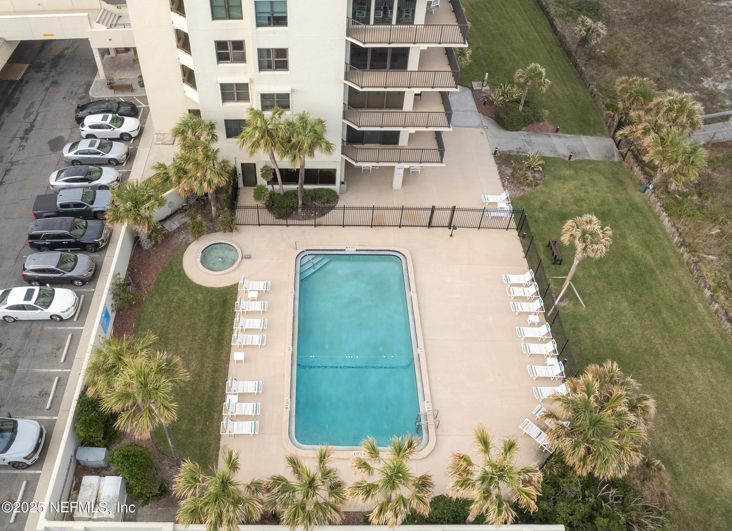 1901 1ST Street, 402