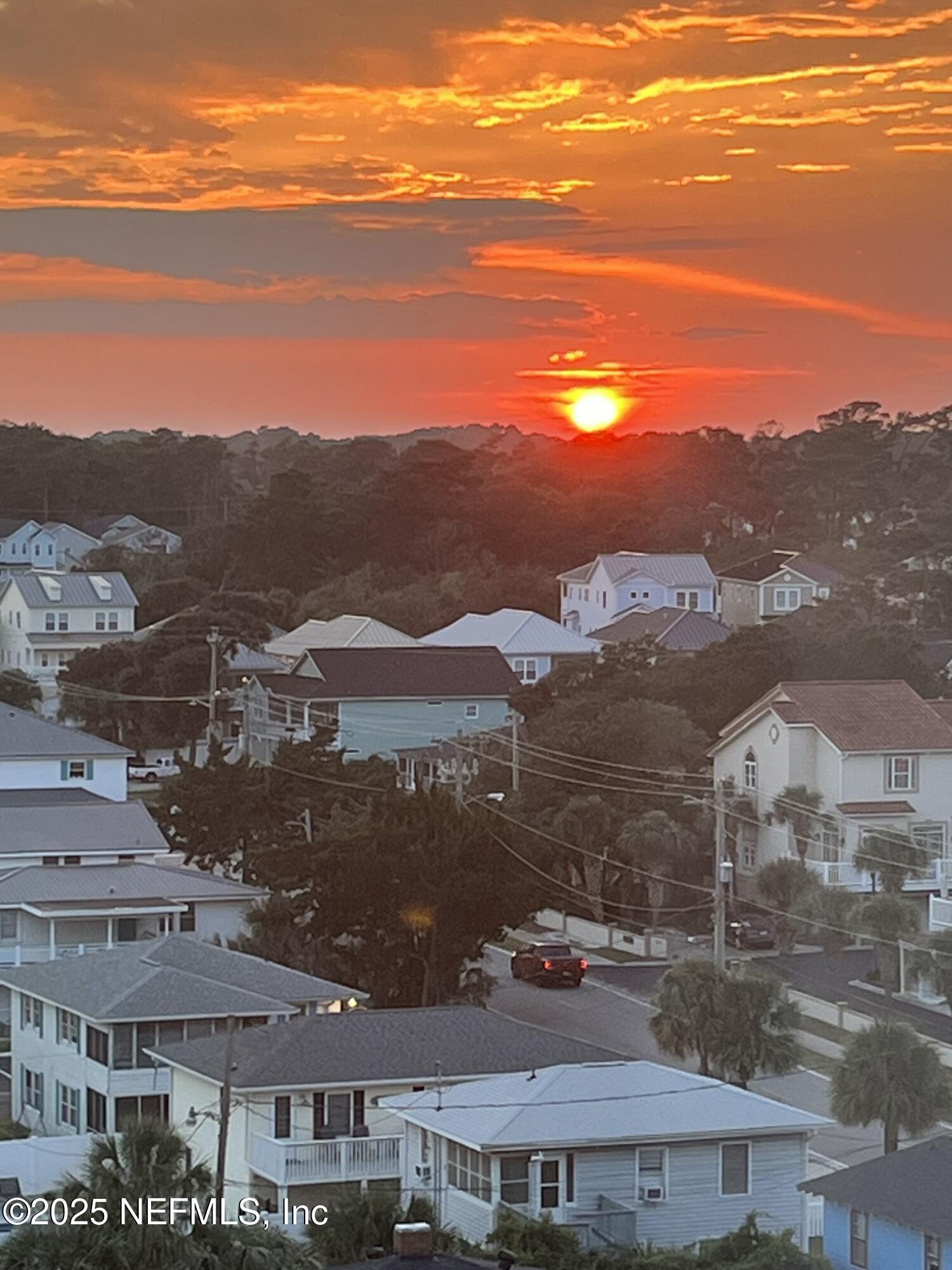 1901 1ST Street, 402