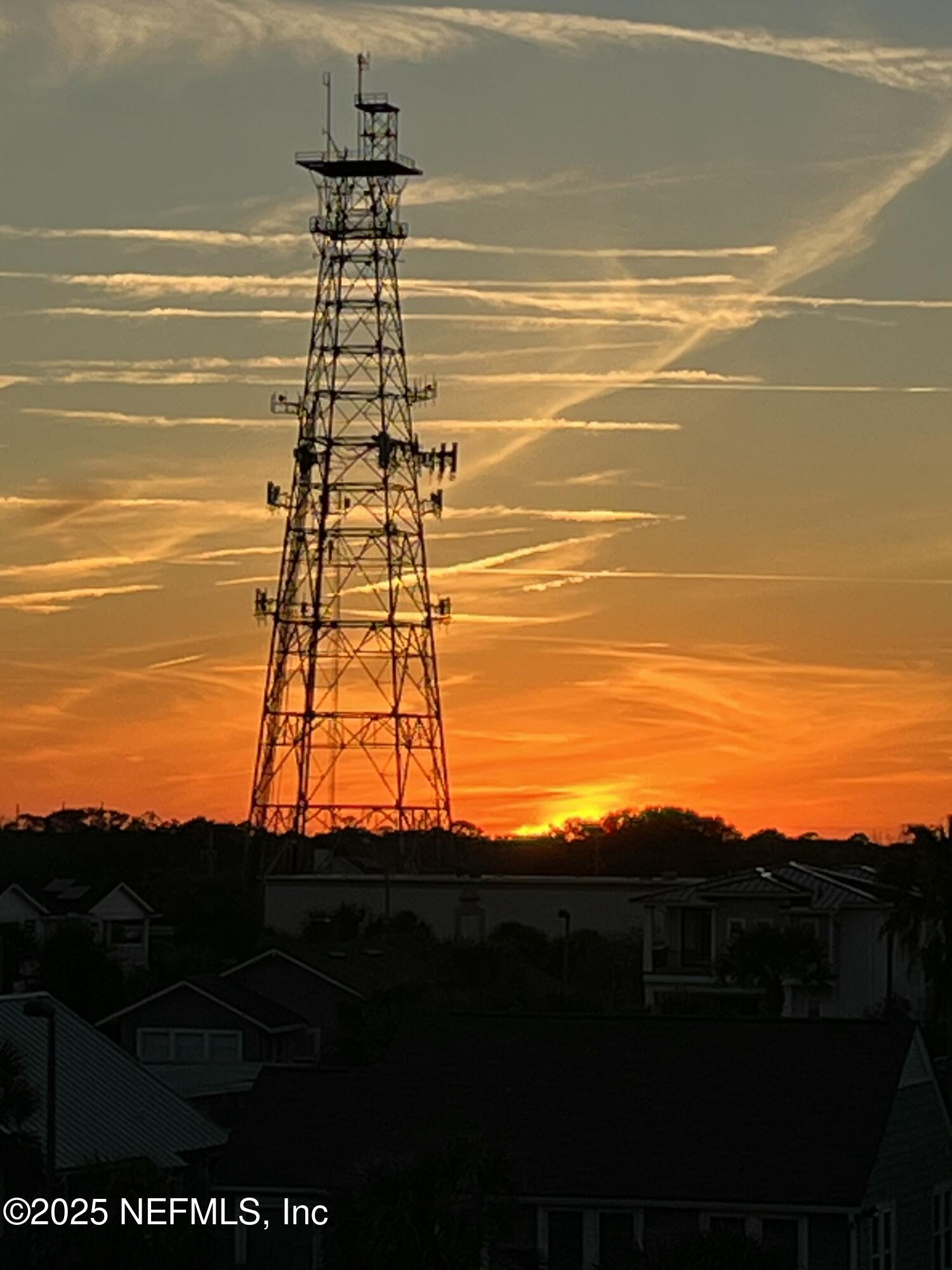 1901 1ST Street, 402