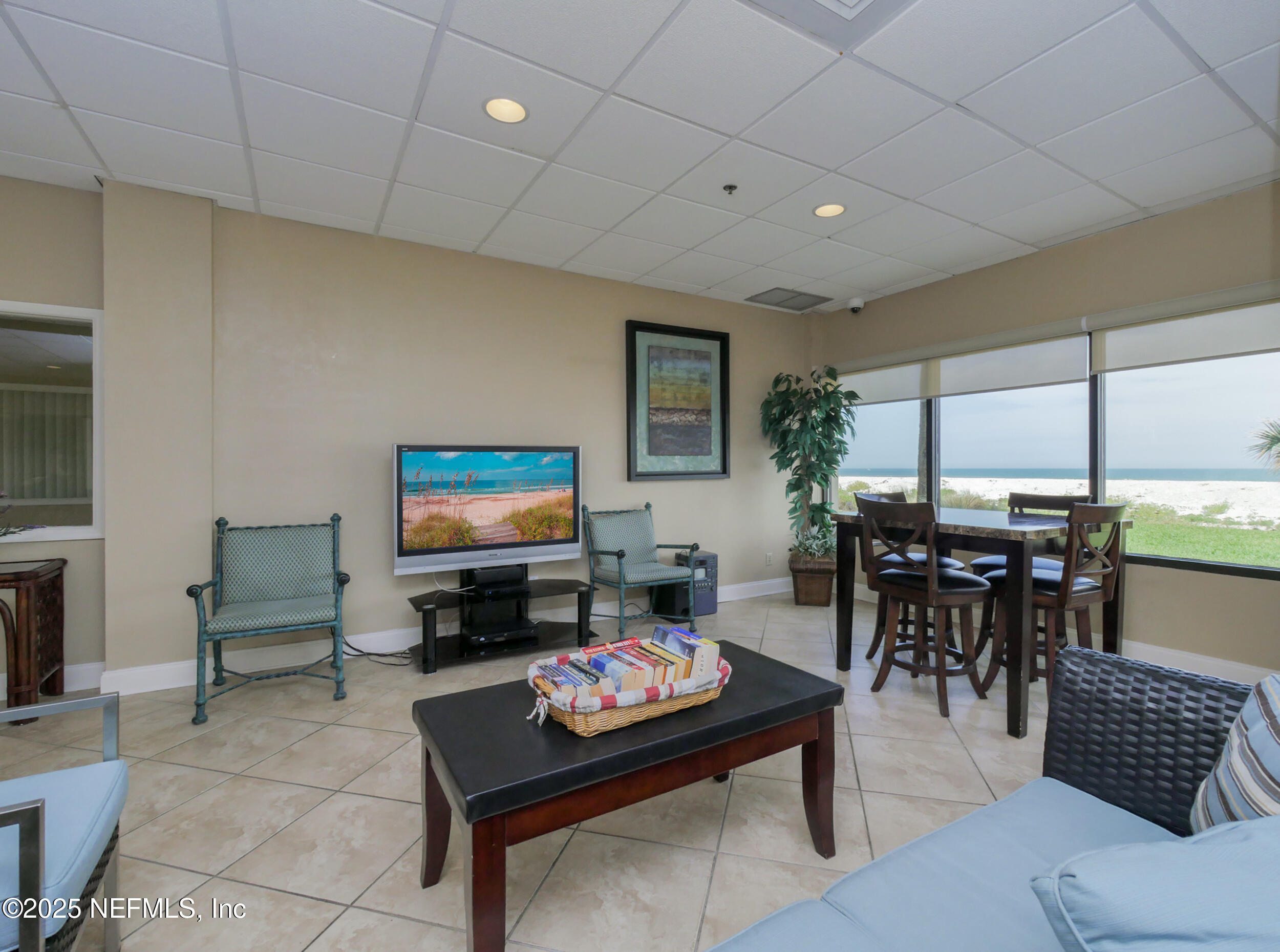 1901 1ST Street, 402