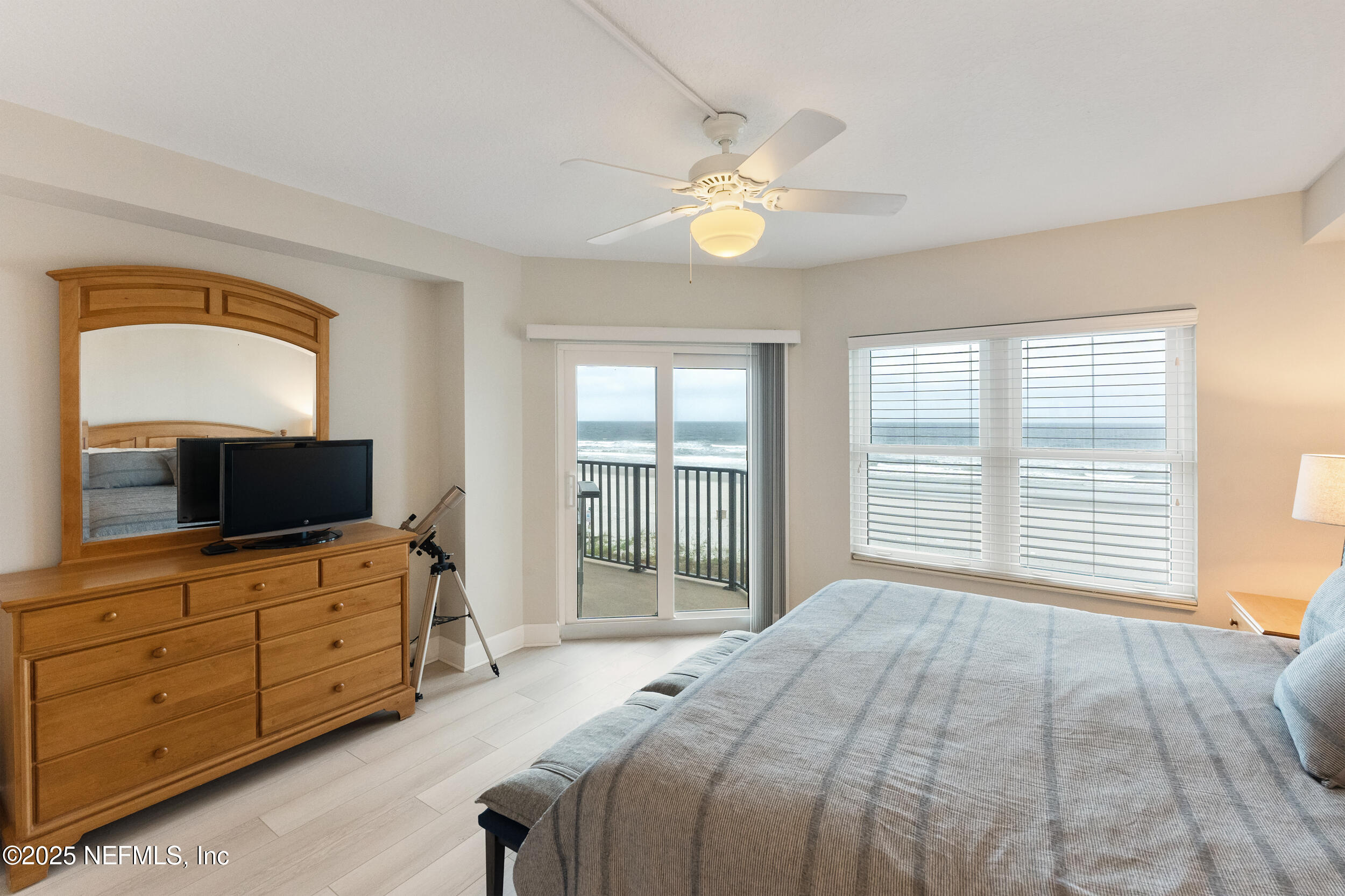 1901 1ST Street, 402