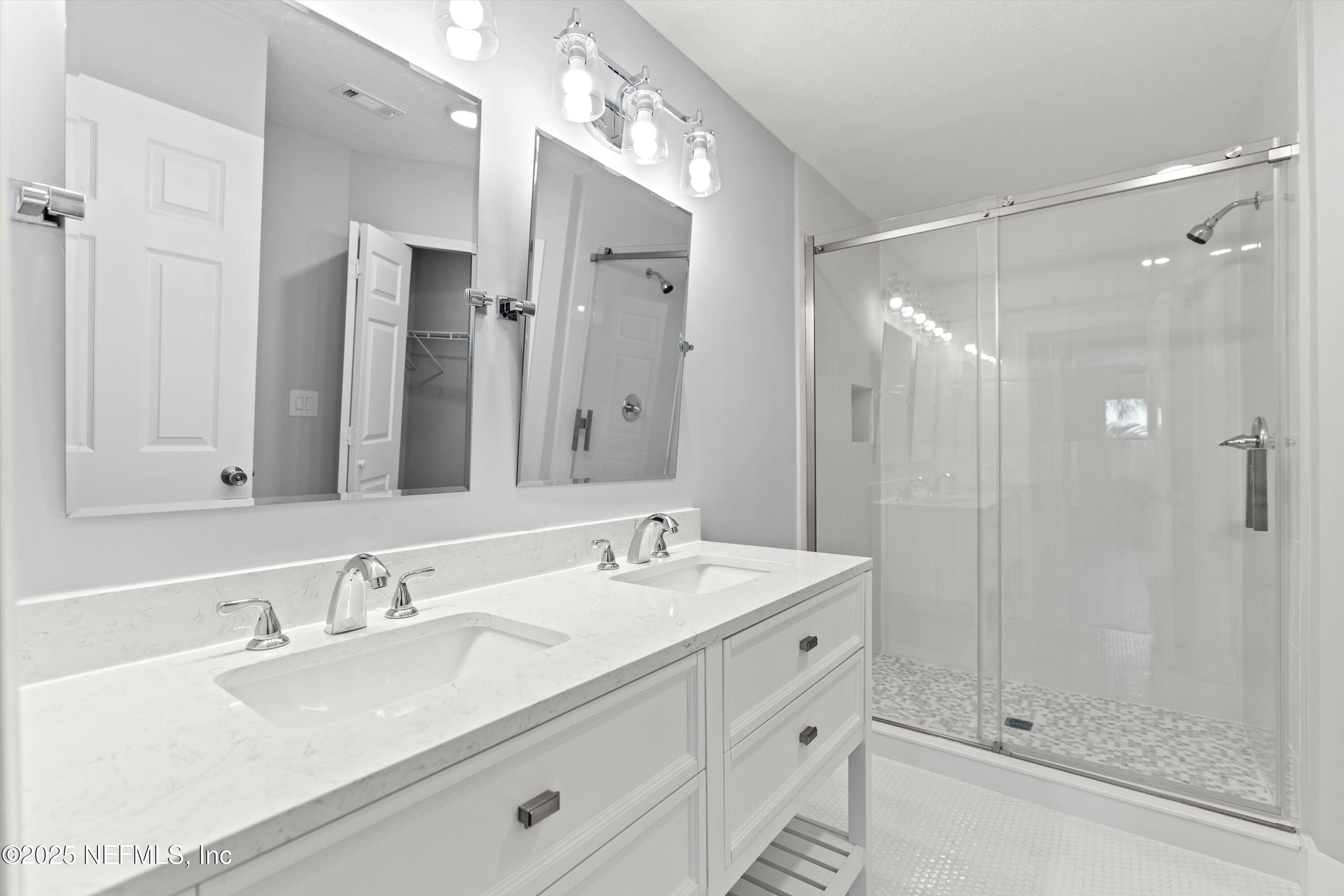 1538 SAND DOLLAR Circle