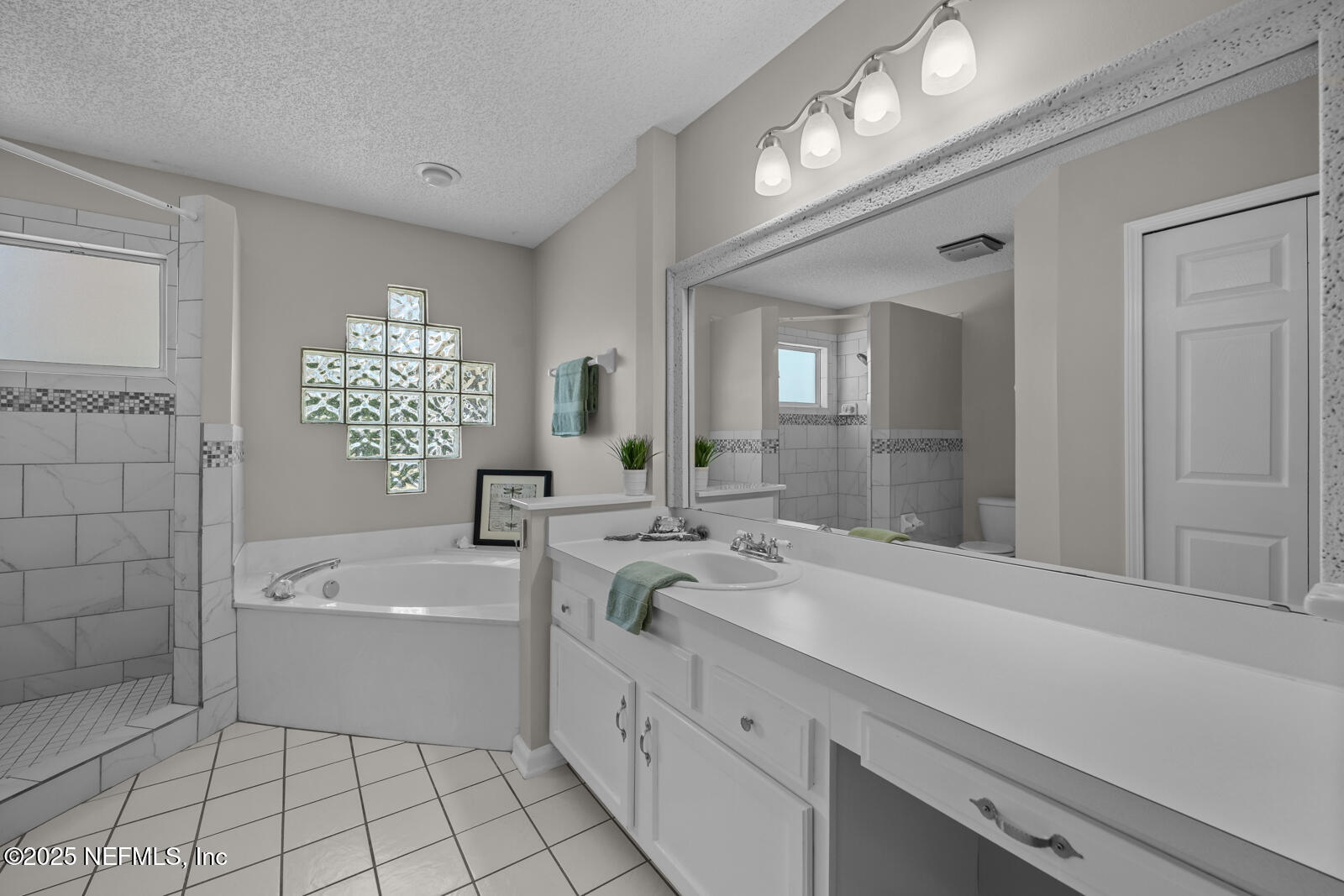 2330 COMPANION Circle E